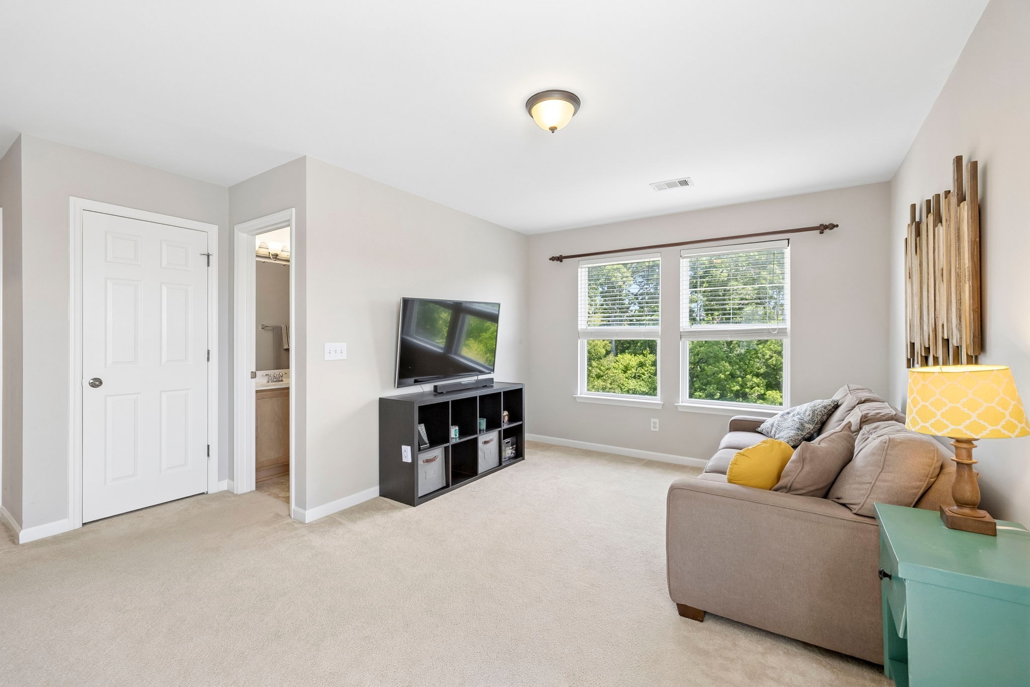3032 Brookview Forest Dr