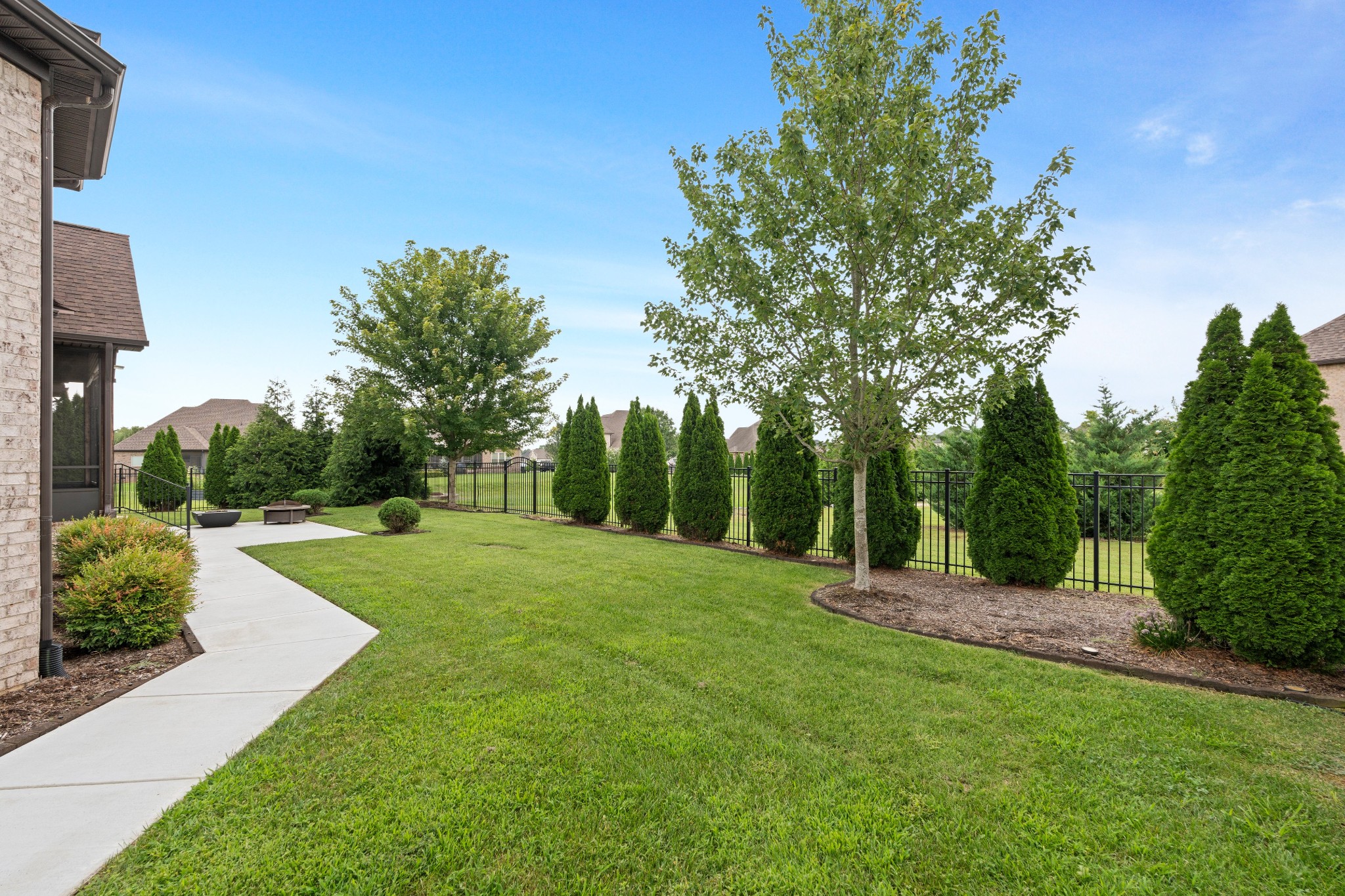 2915 Beaulah Dr