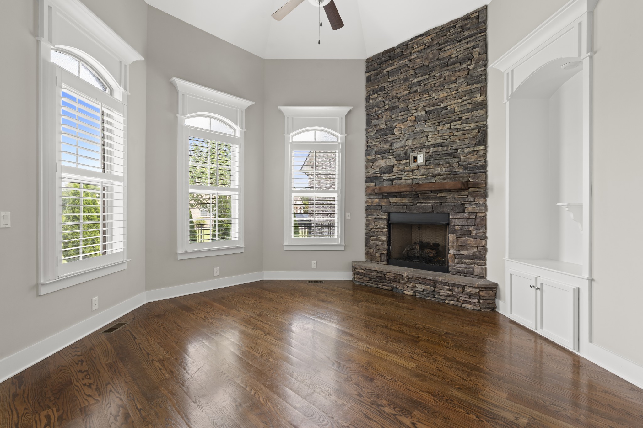 2915 Beaulah Dr