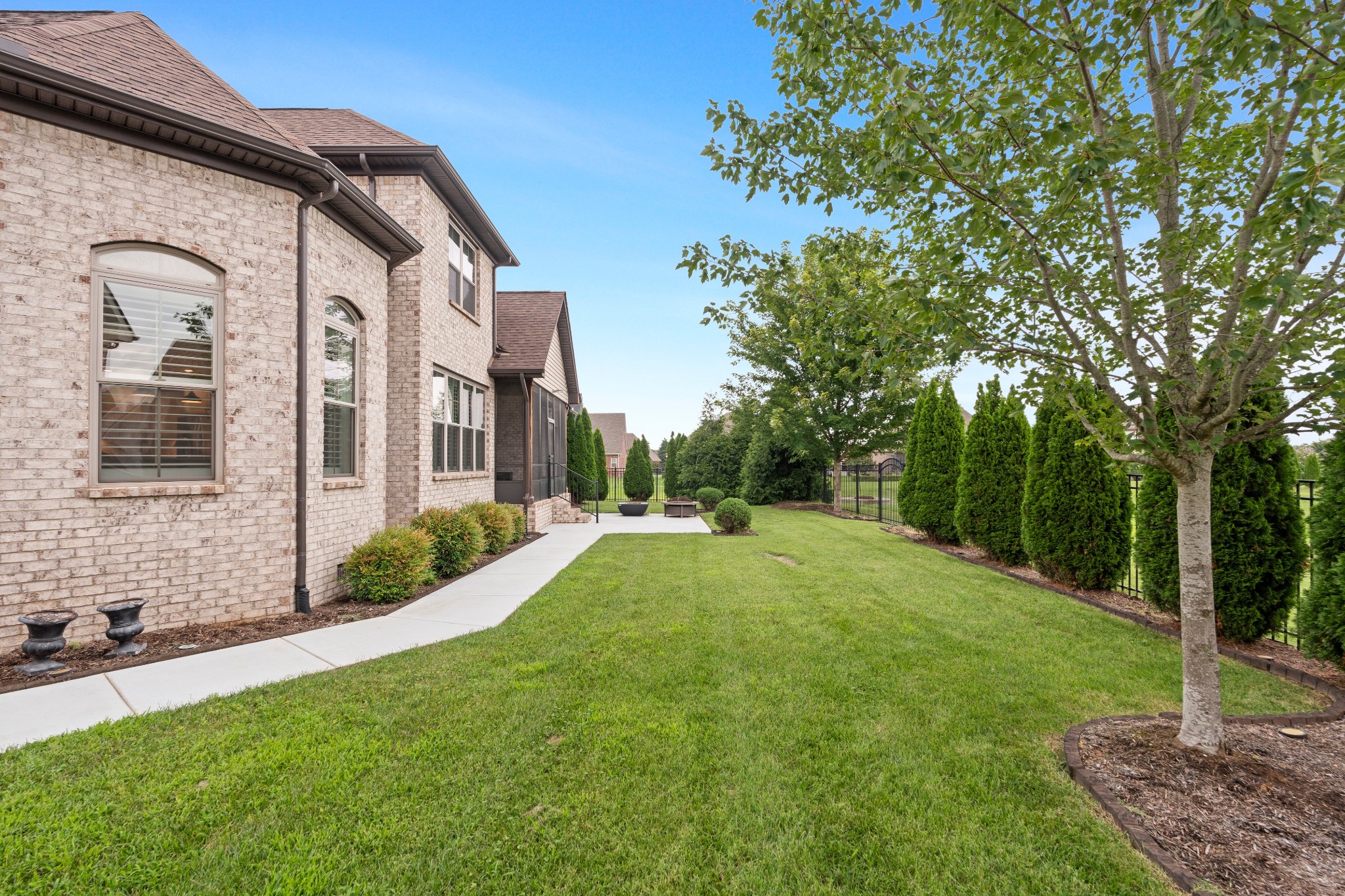 2915 Beaulah Dr