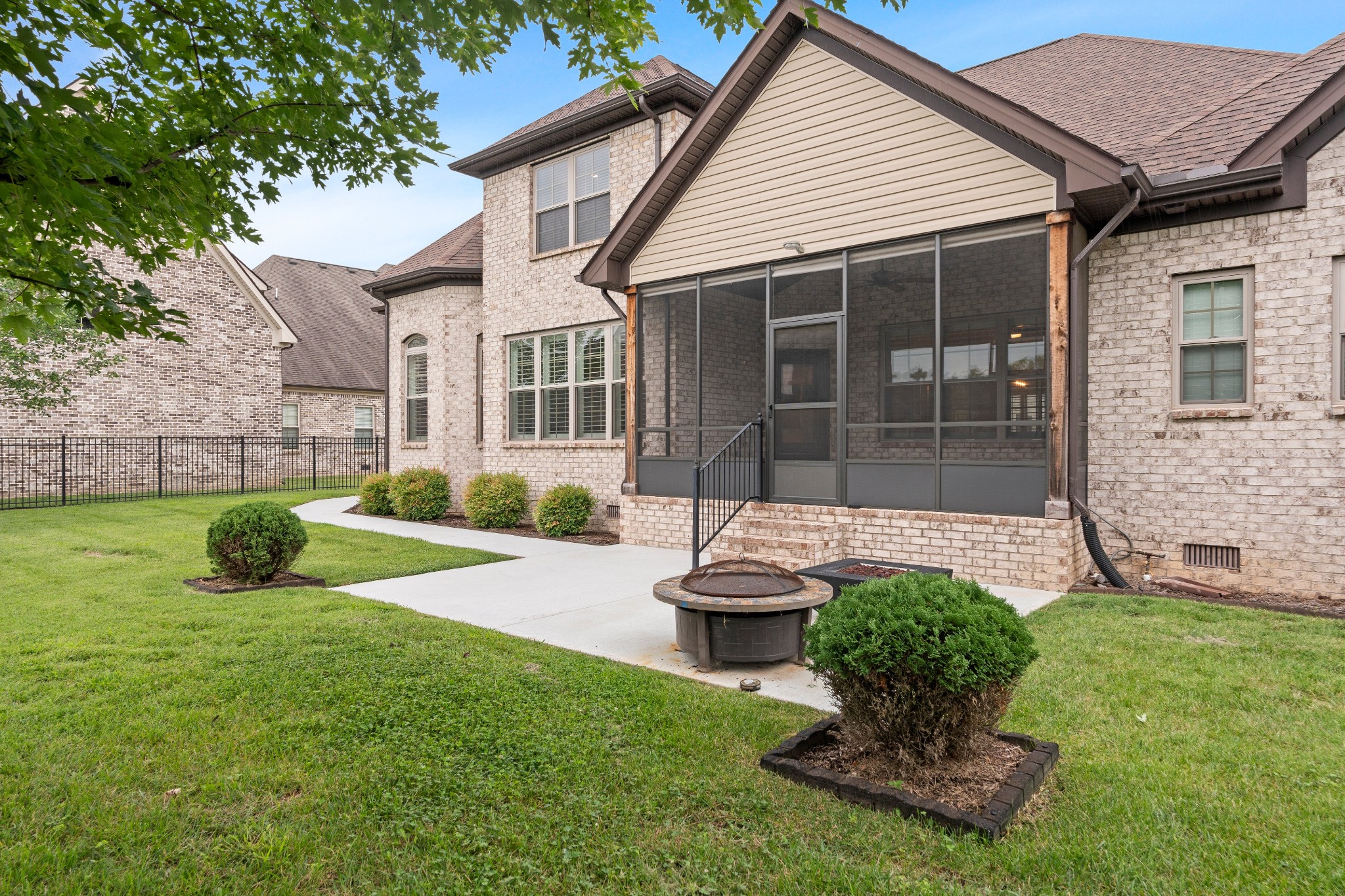 2915 Beaulah Dr