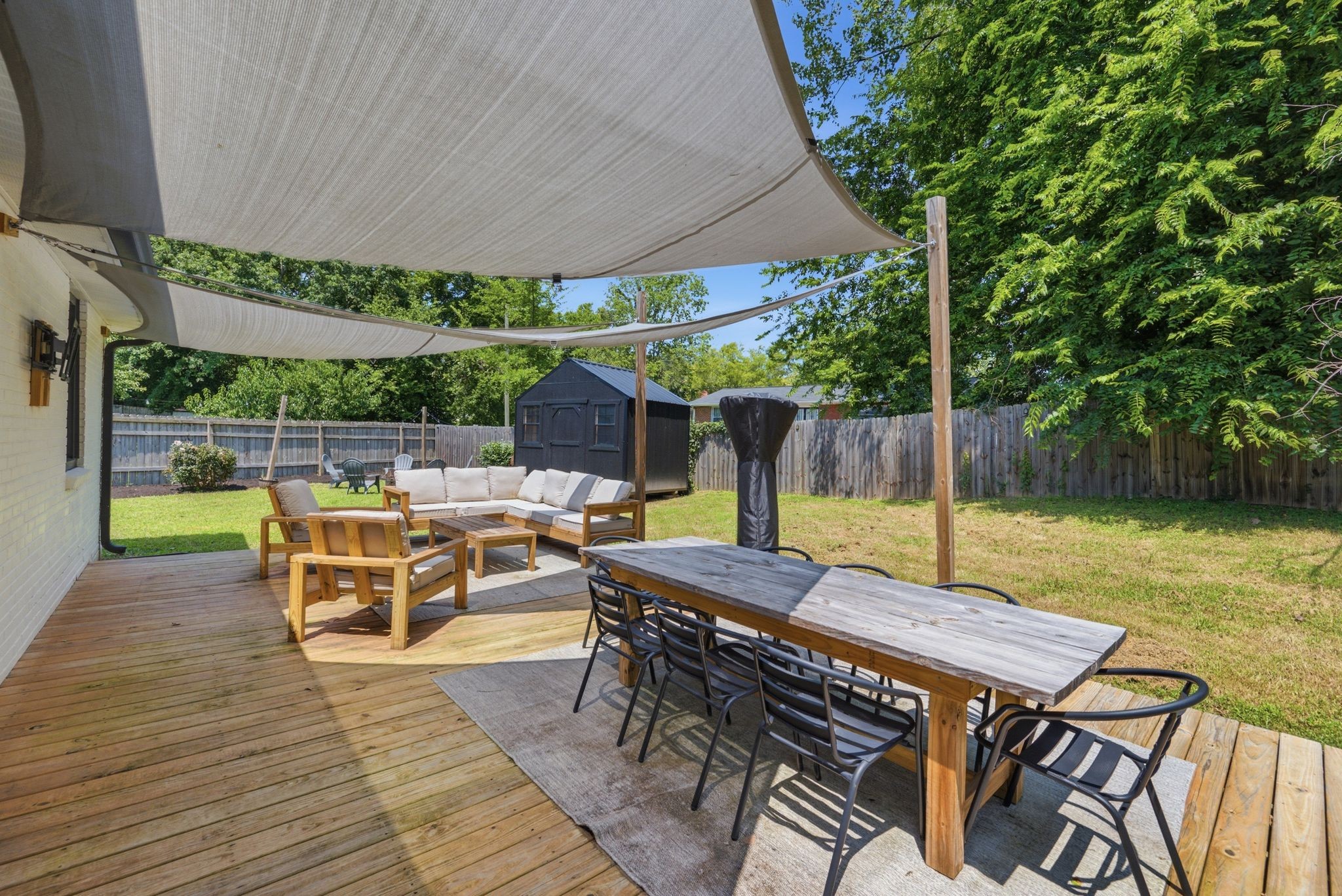 424 Kingview Ct