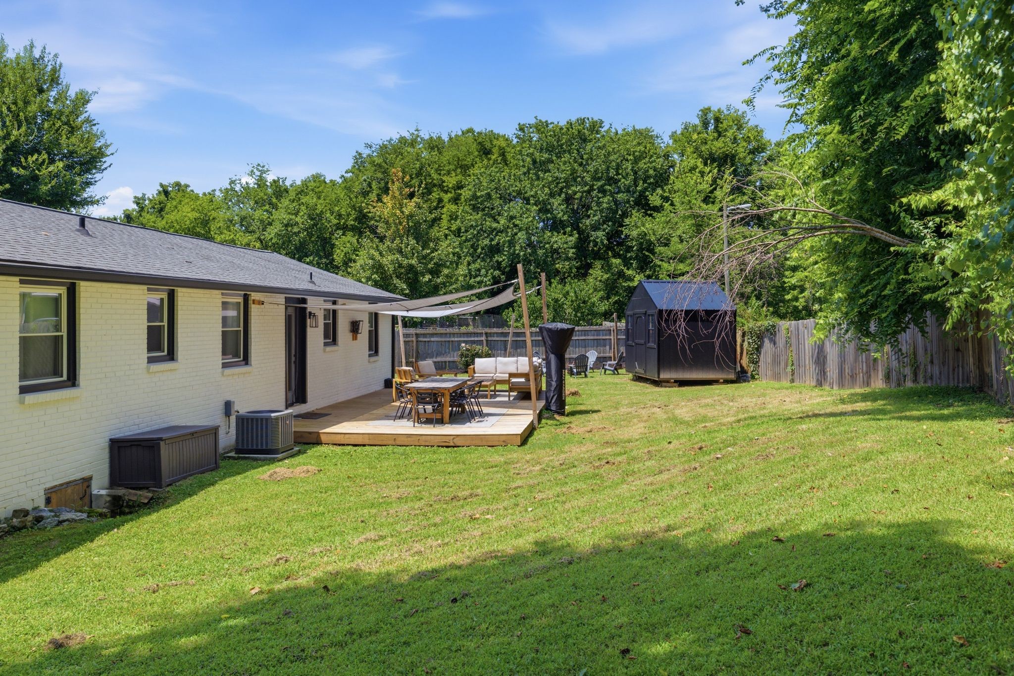 424 Kingview Ct
