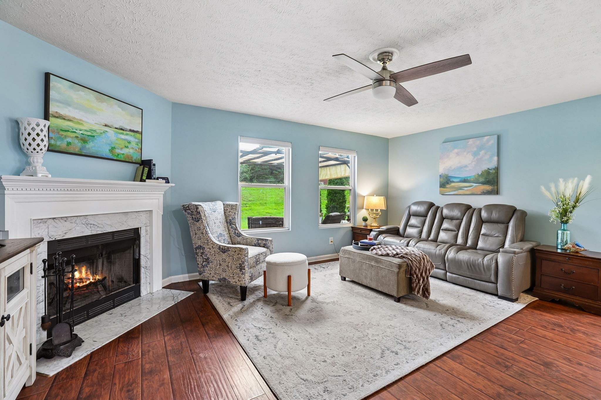 5715 Roxbury Dr