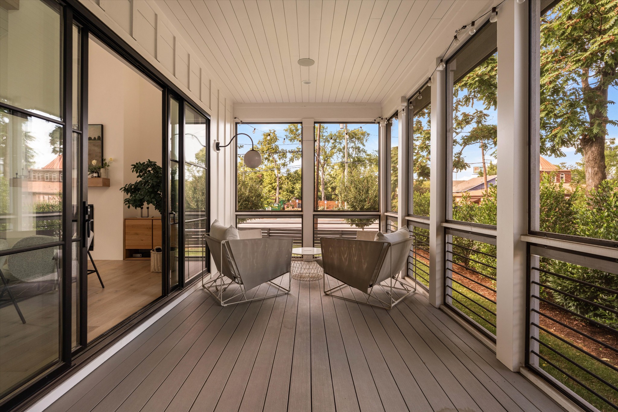 1207 Sweetbriar Avenue Unit: A & B