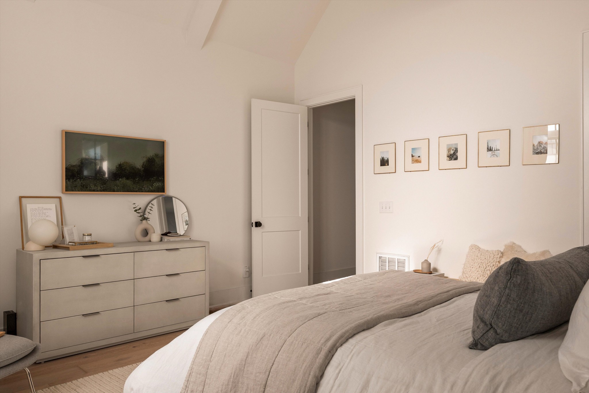 1207 Sweetbriar Avenue Unit: A & B