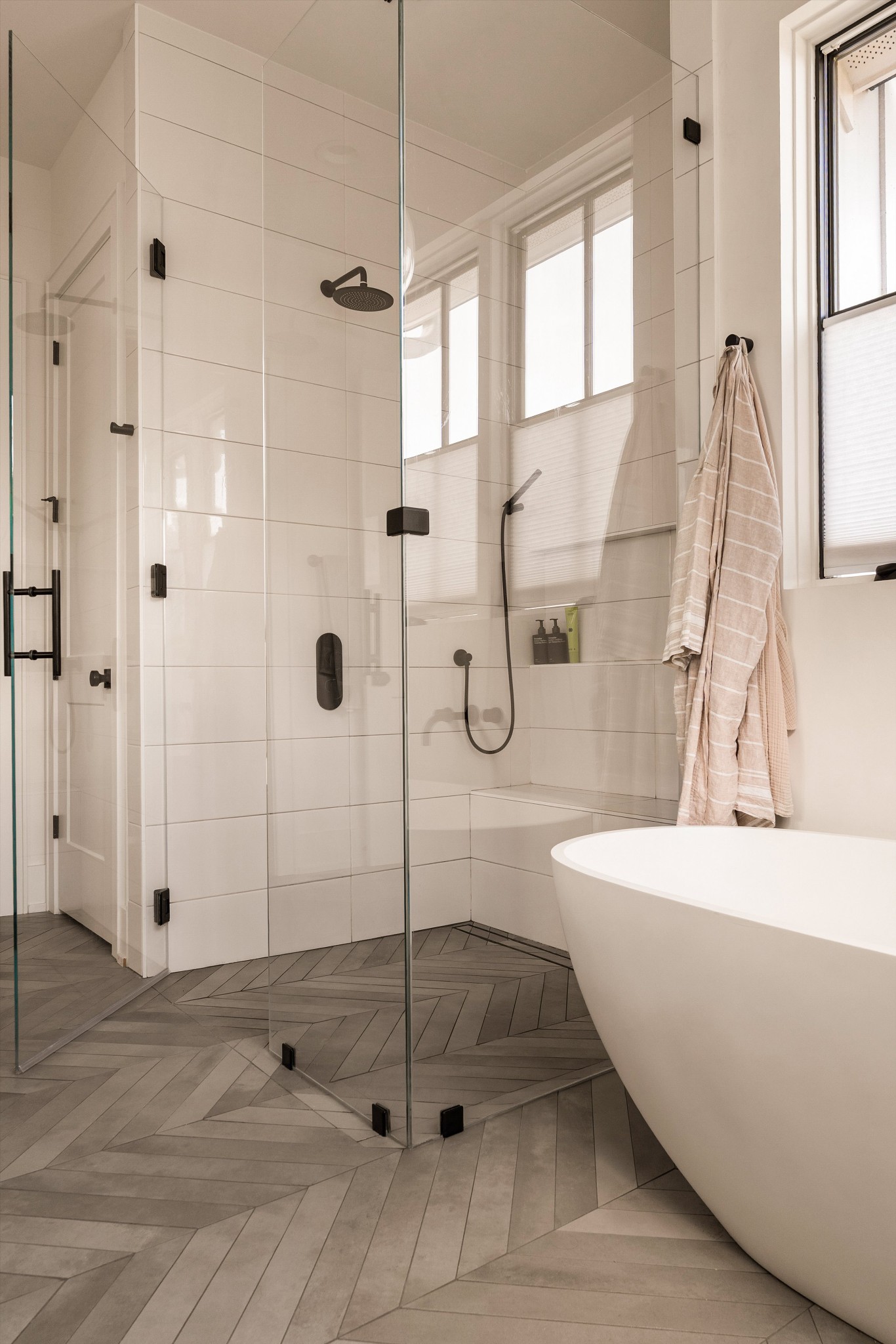 1207 Sweetbriar Avenue Unit: A & B