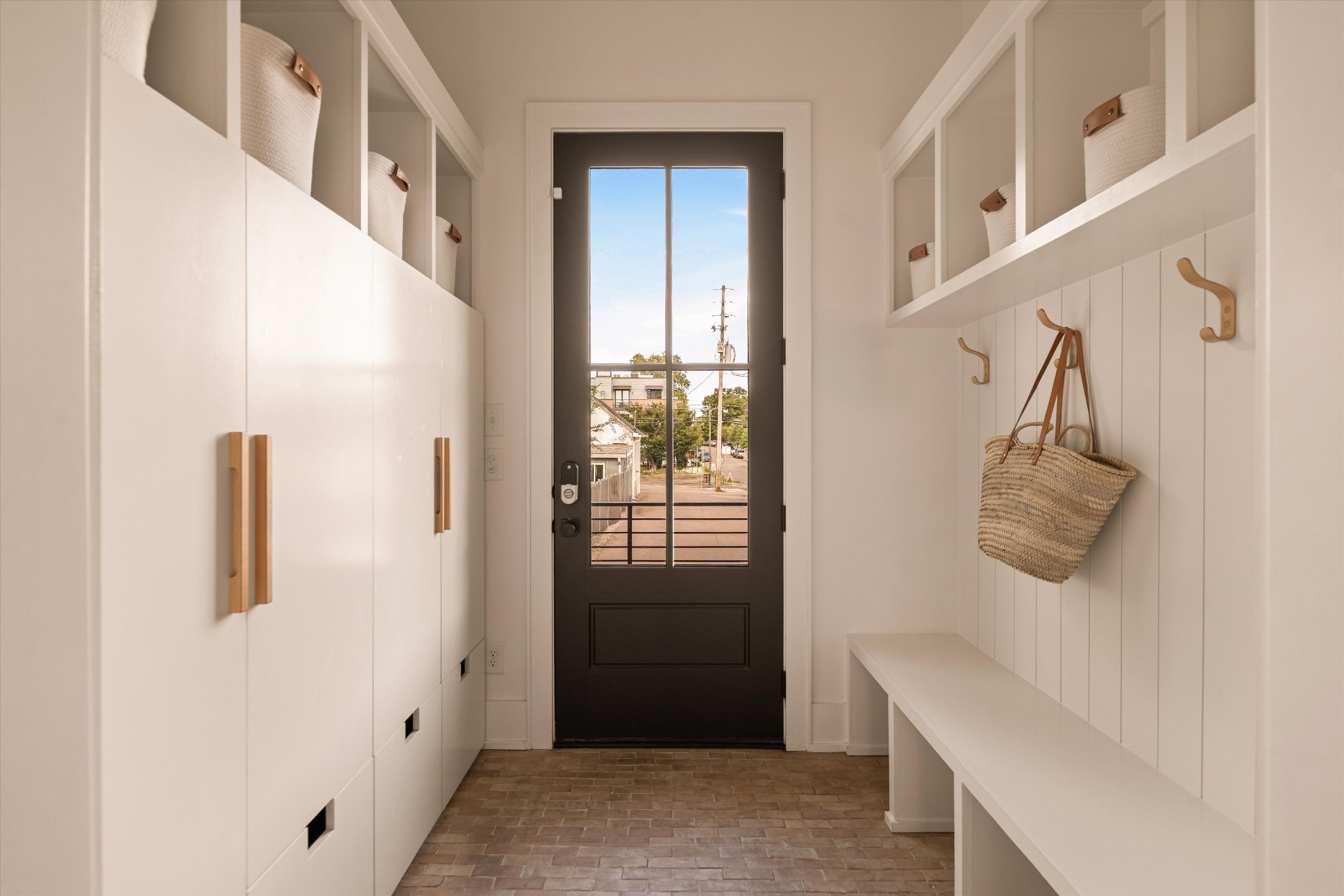 1207 Sweetbriar Avenue Unit: A & B
