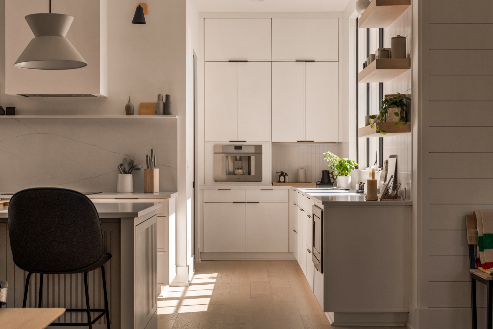 1207 Sweetbriar Avenue Unit: A & B