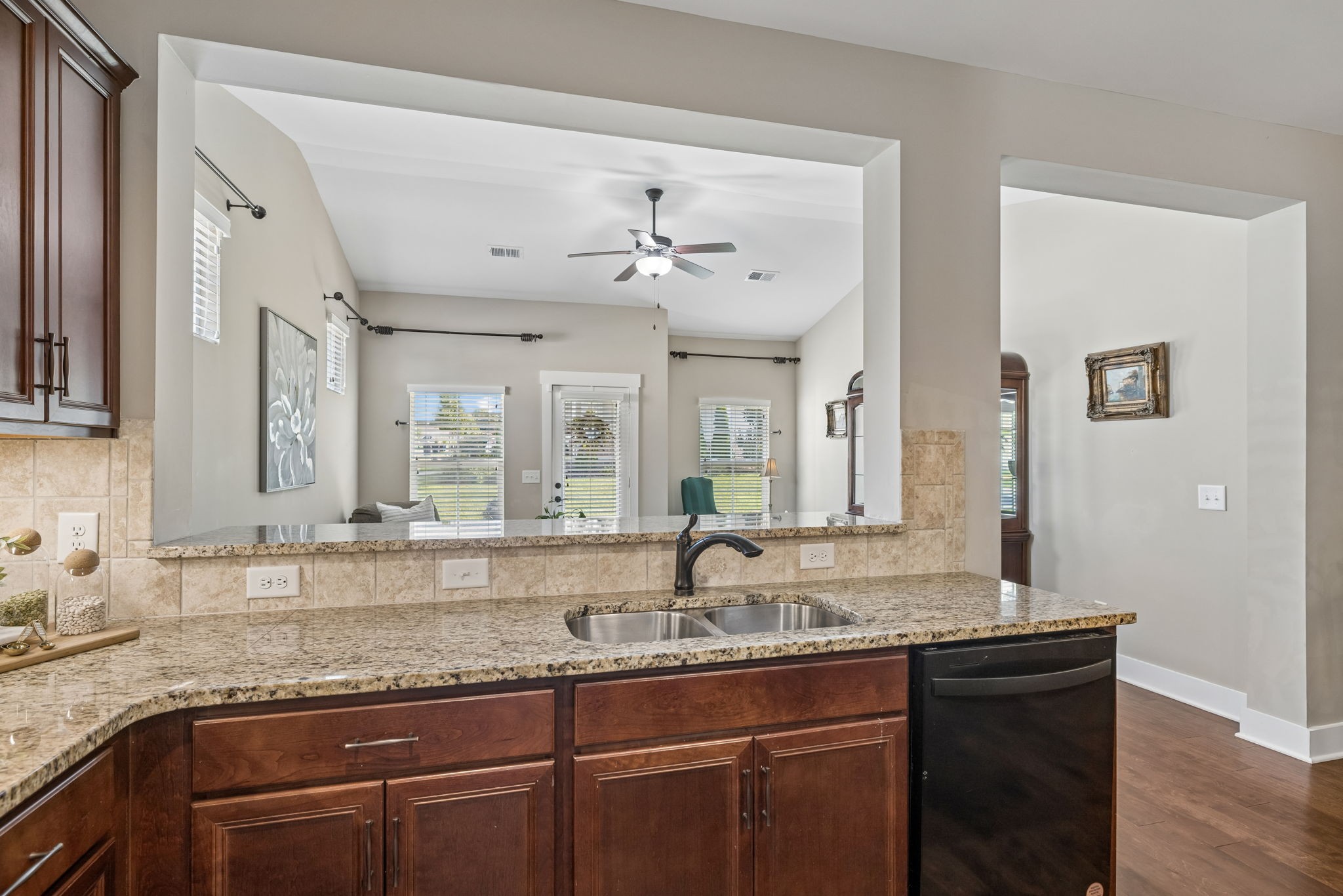 3001 Gracious Dr