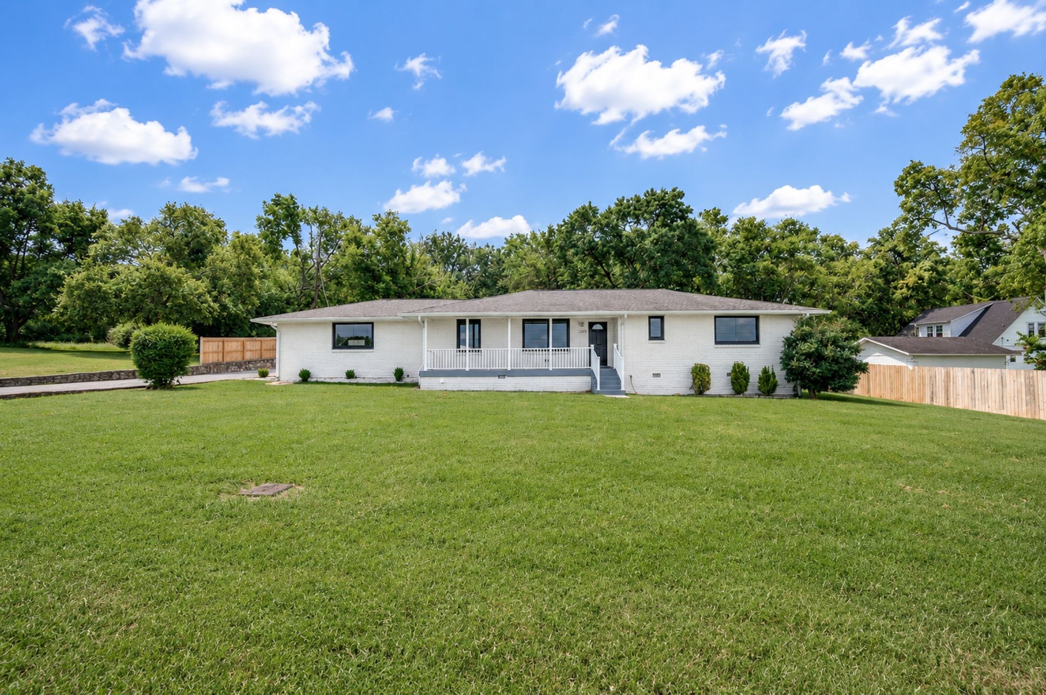 1205 Saint Marys Ln