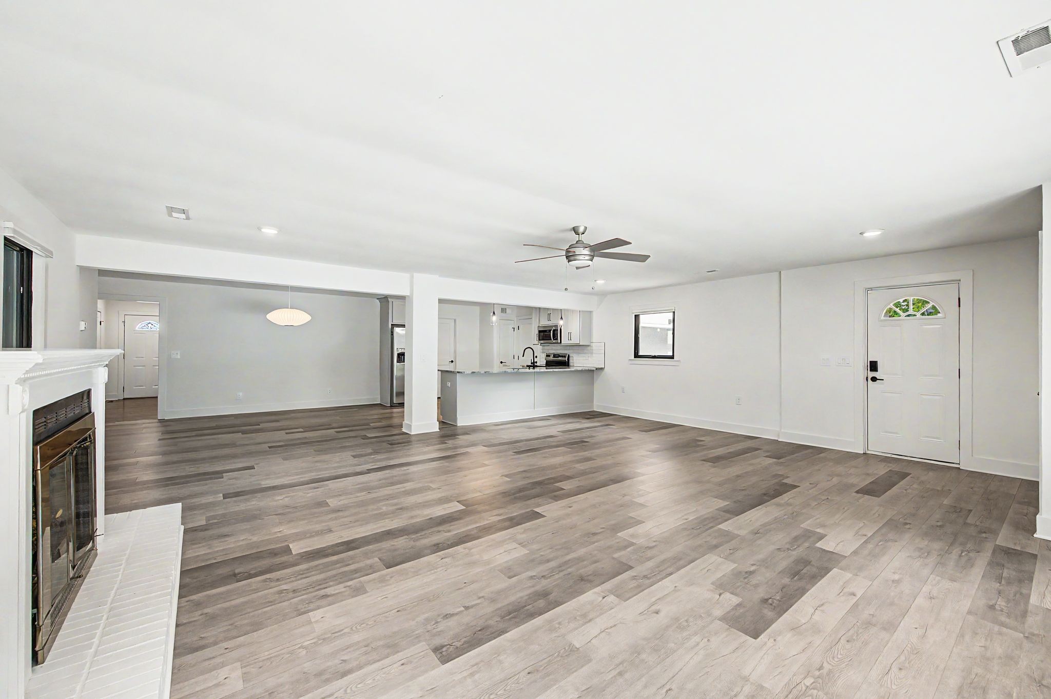1205 Saint Marys Ln