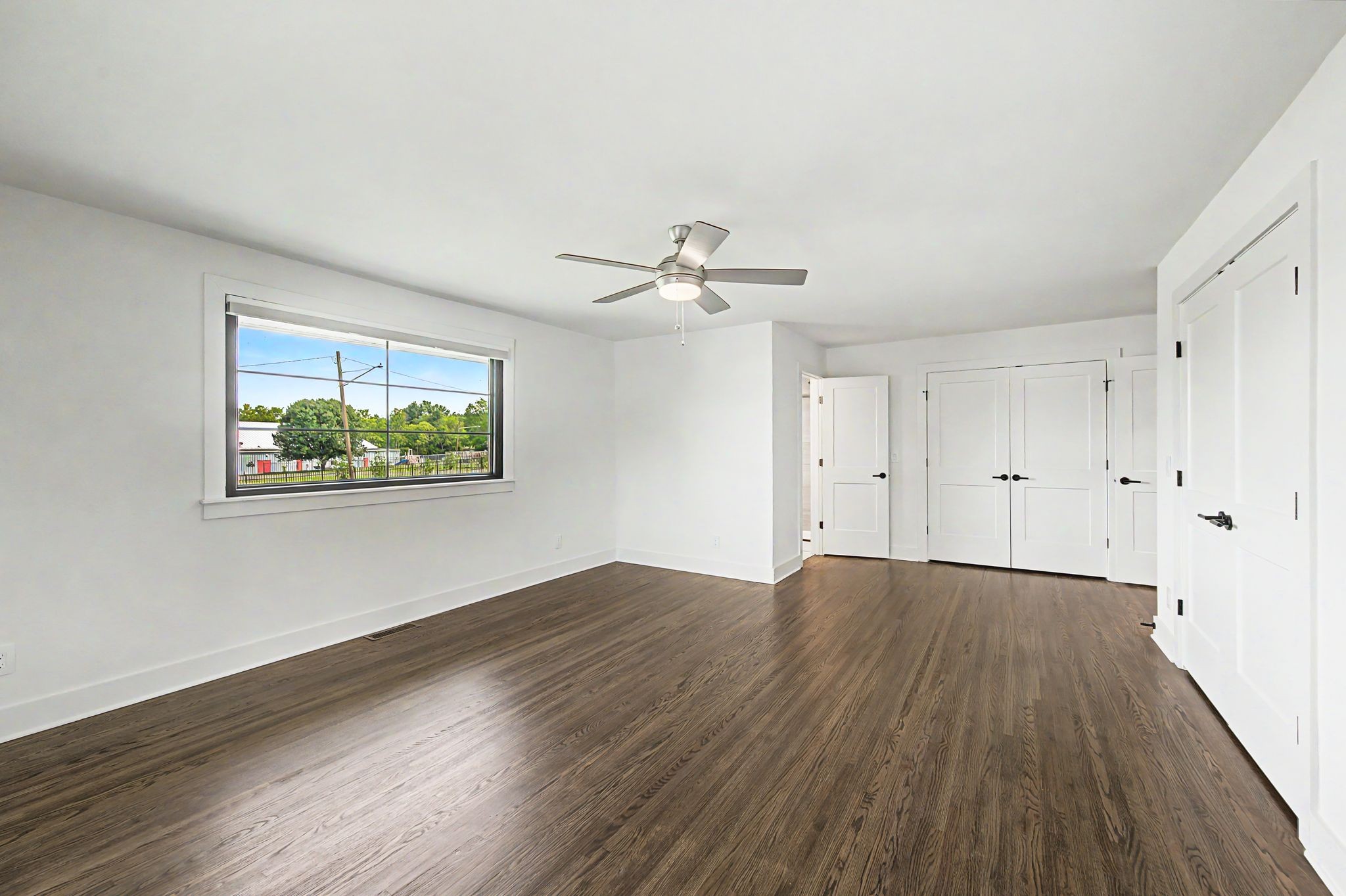 1205 Saint Marys Ln