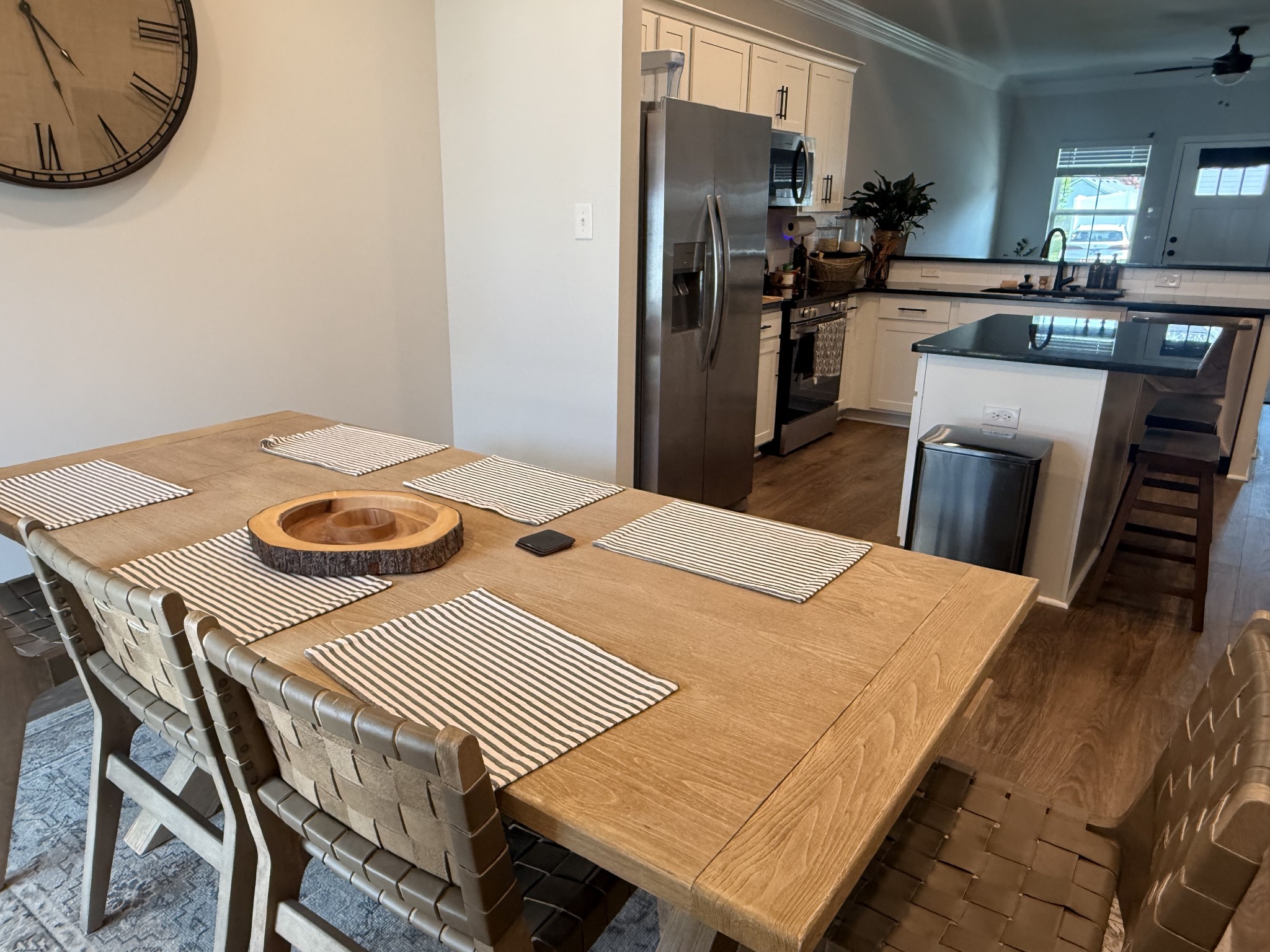 611 Rohan Dr