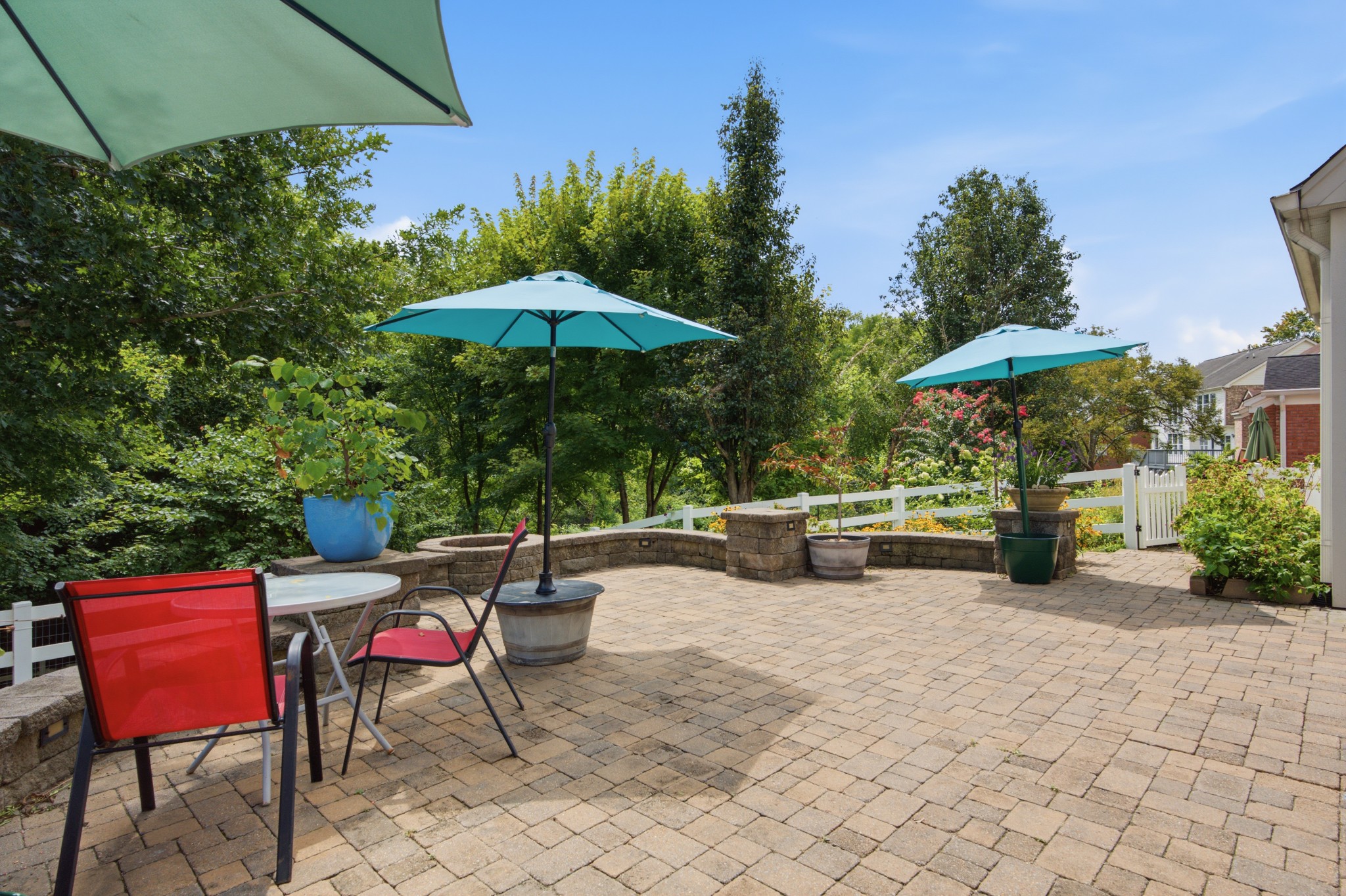 5516 Nevil Pt