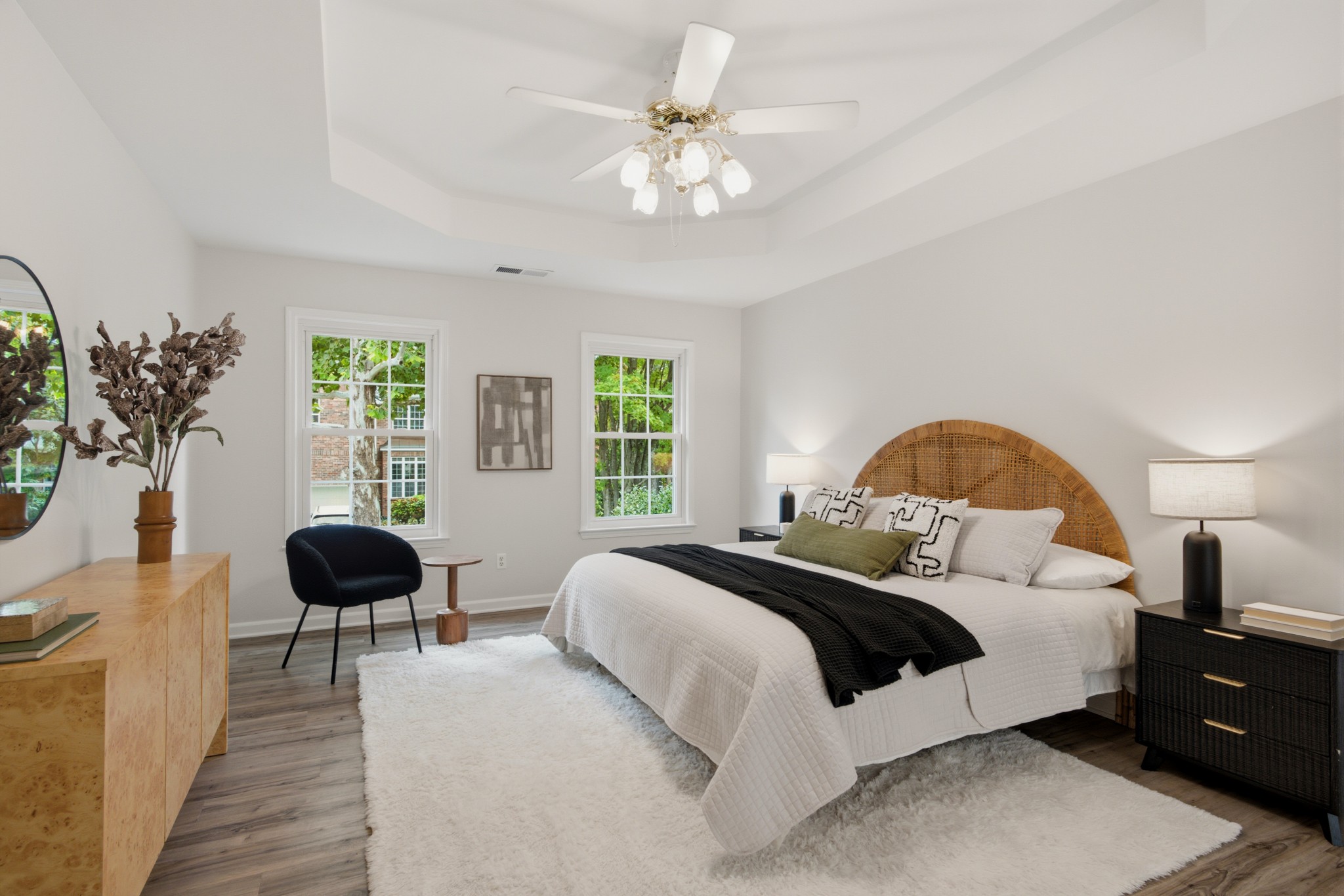 5516 Nevil Pt