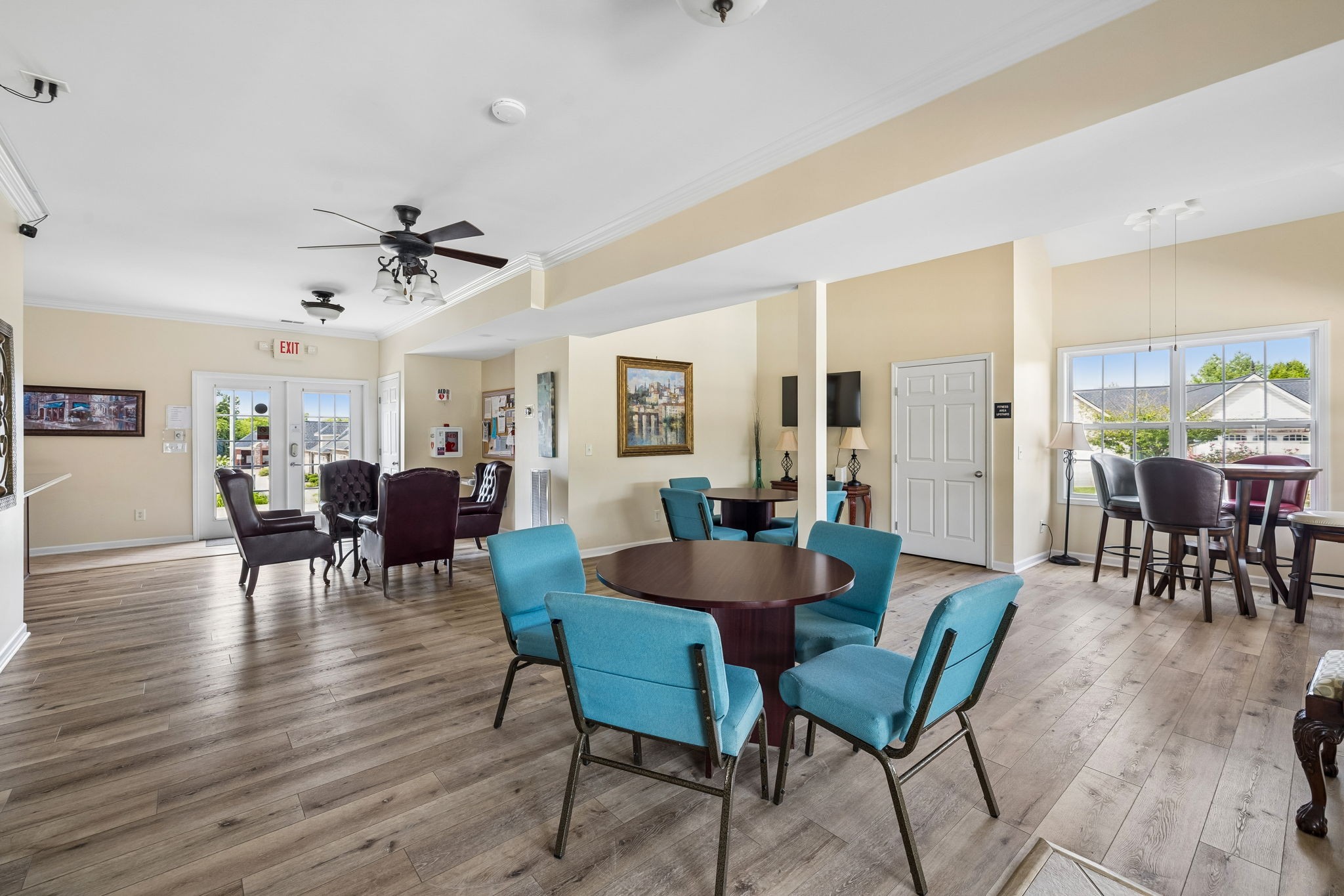 395 Devon Chase Hl Unit: 4201