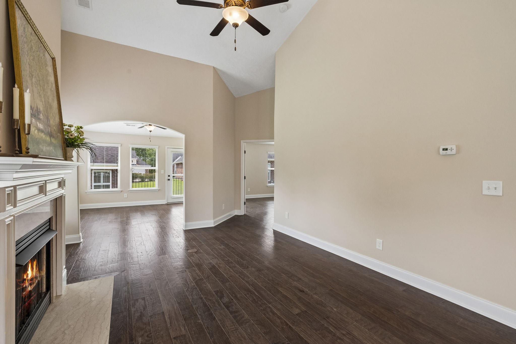 395 Devon Chase Hl Unit: 4201