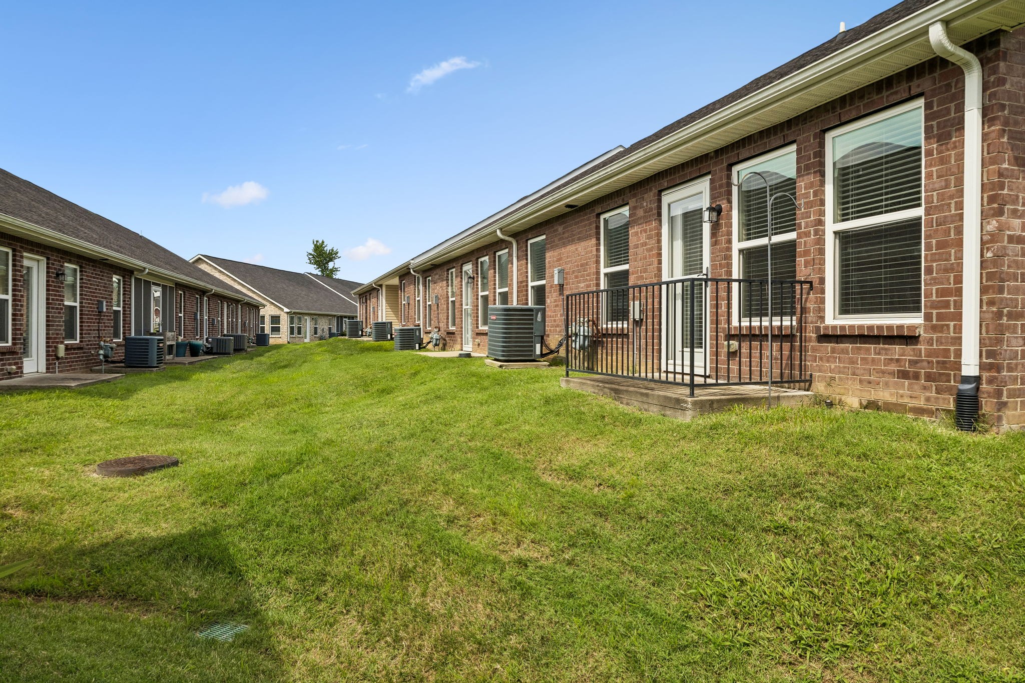 395 Devon Chase Hl Unit: 4201