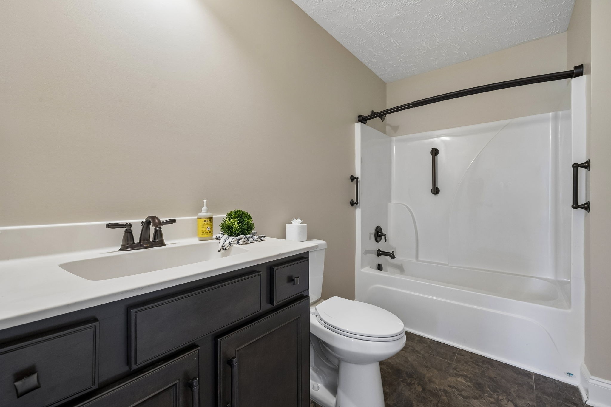 395 Devon Chase Hl Unit: 4201