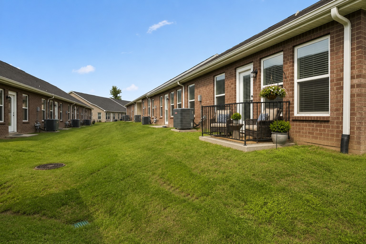 395 Devon Chase Hl Unit: 4201