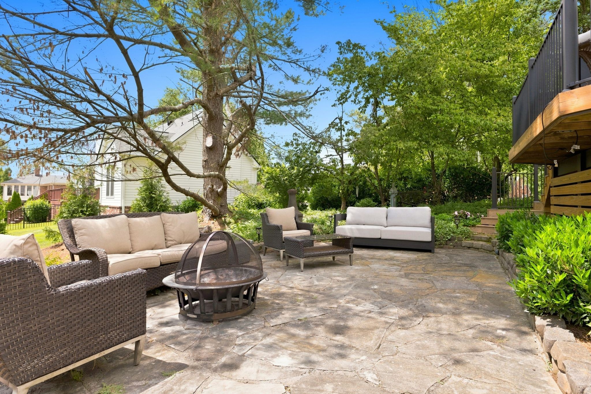 1309 Arrowhead Dr