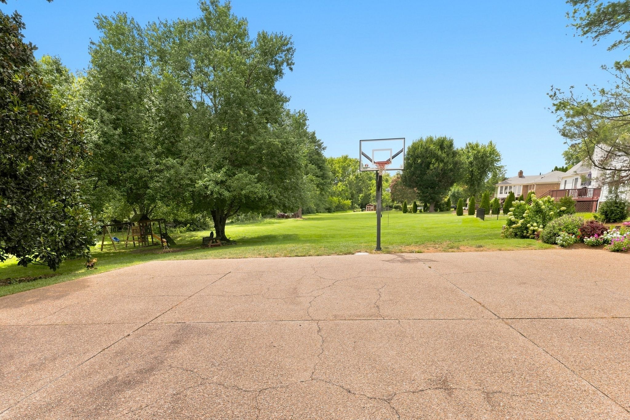 1309 Arrowhead Dr