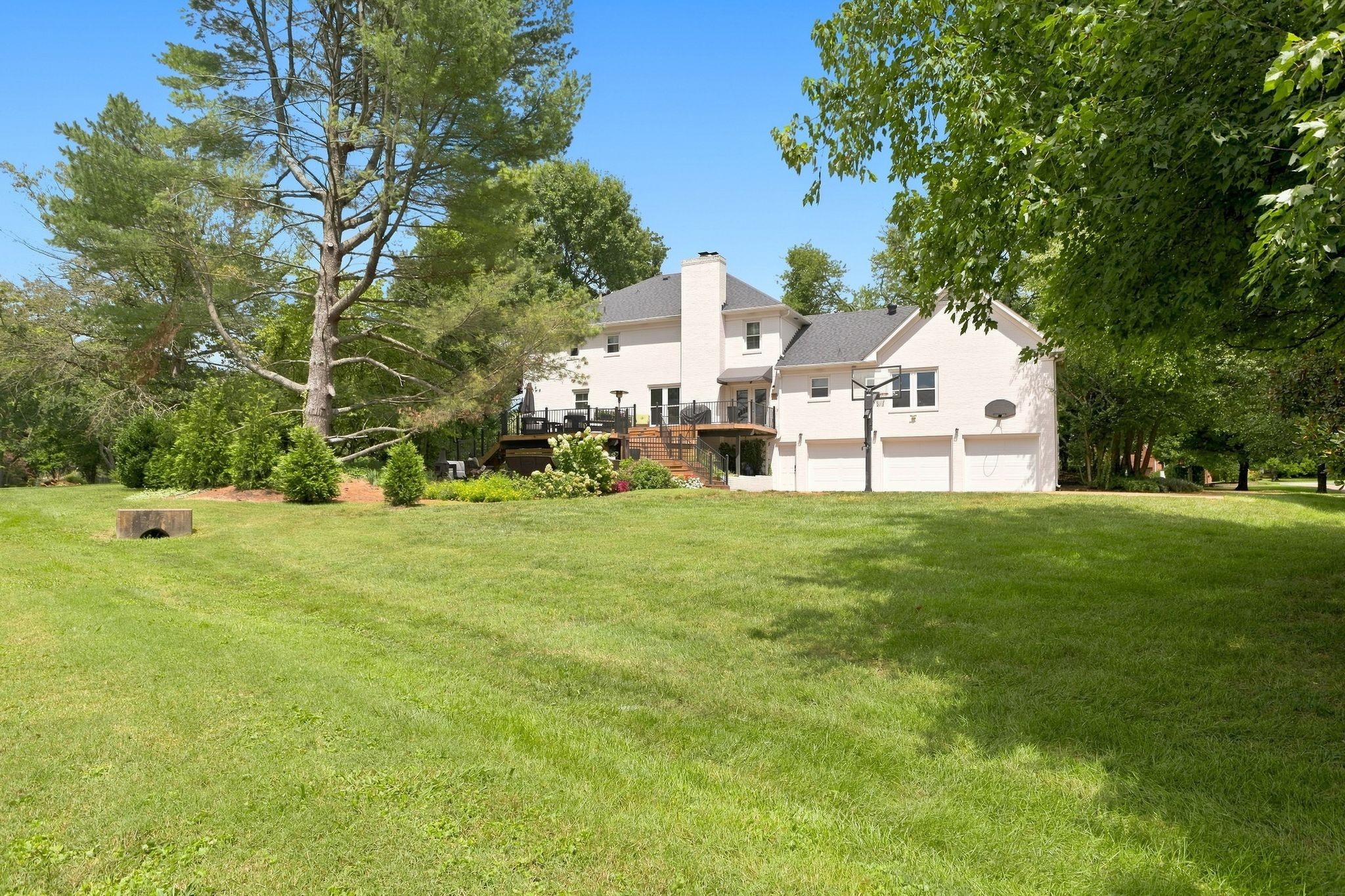 1309 Arrowhead Dr