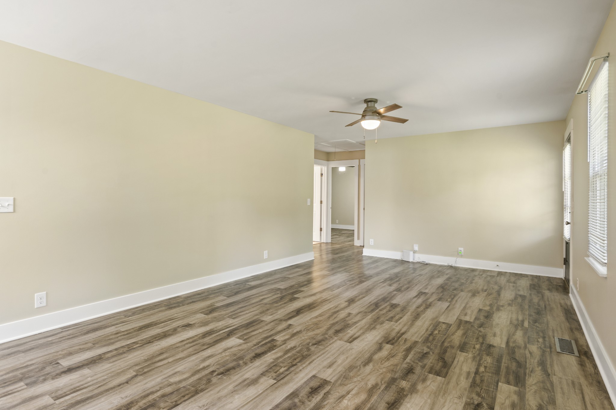 6541 Kari Dr