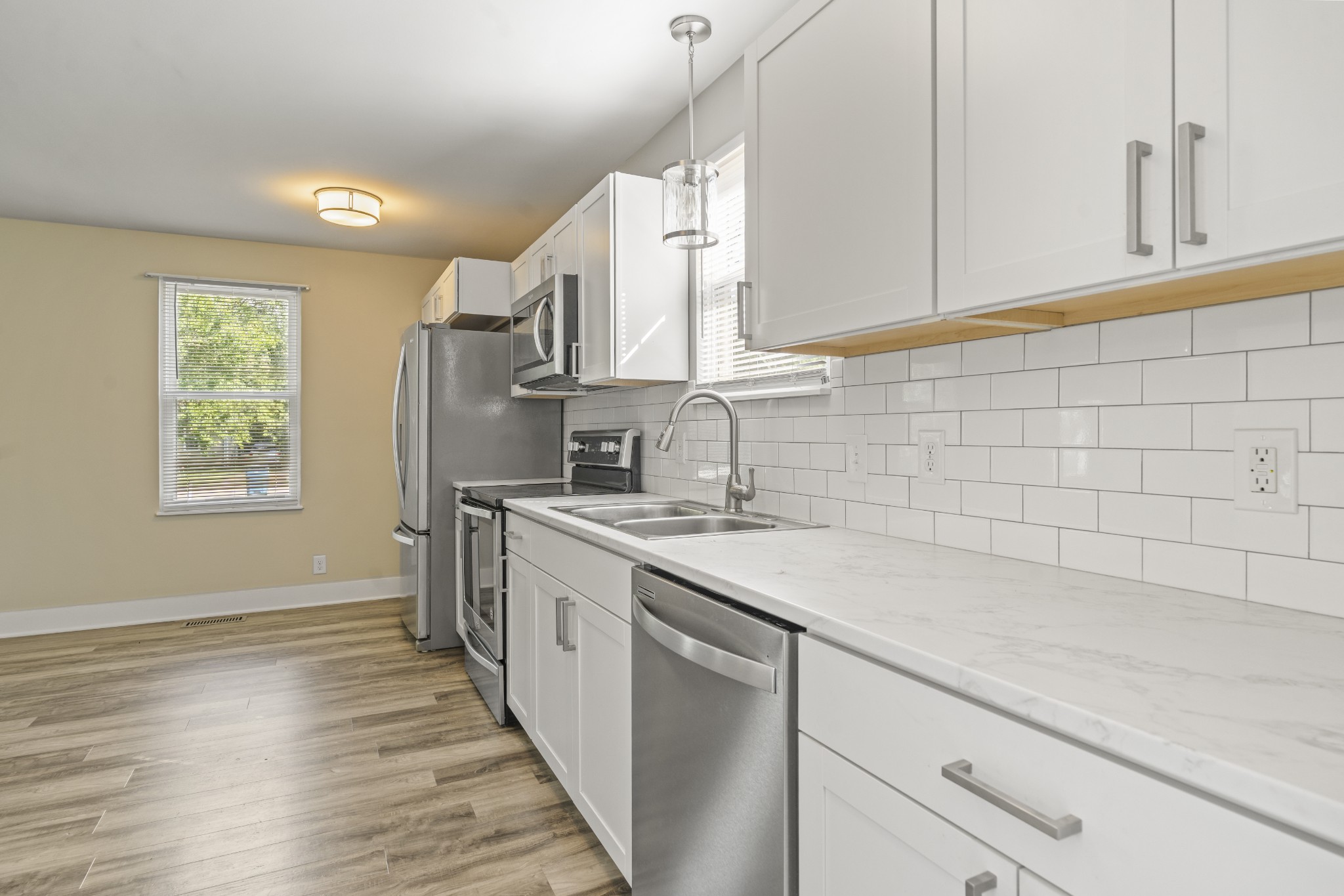 6541 Kari Dr