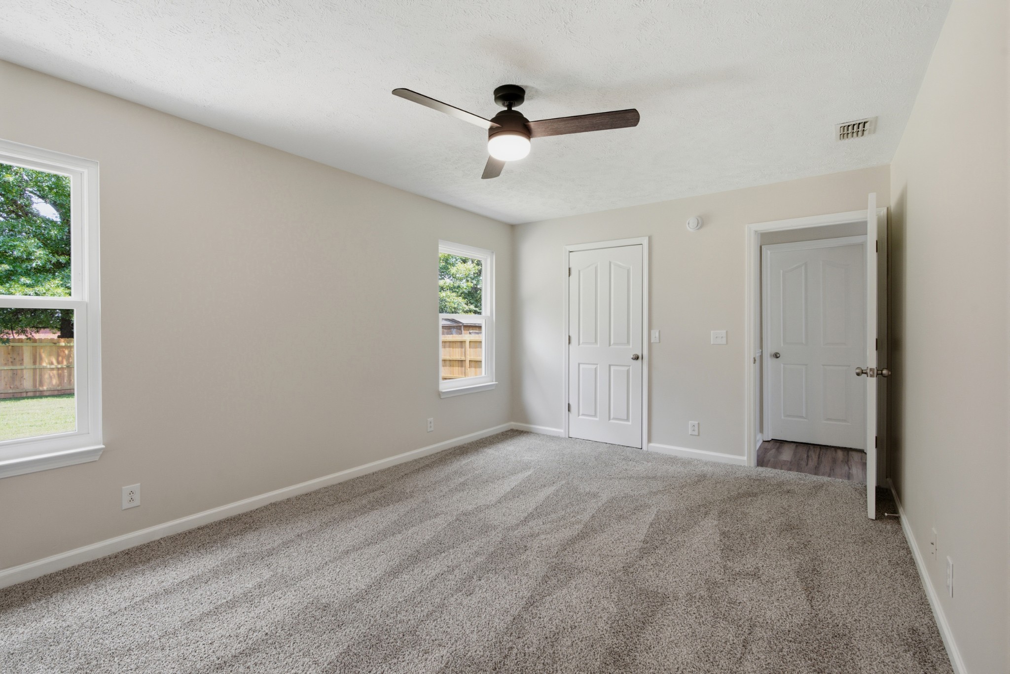 2814 Wellington Pl