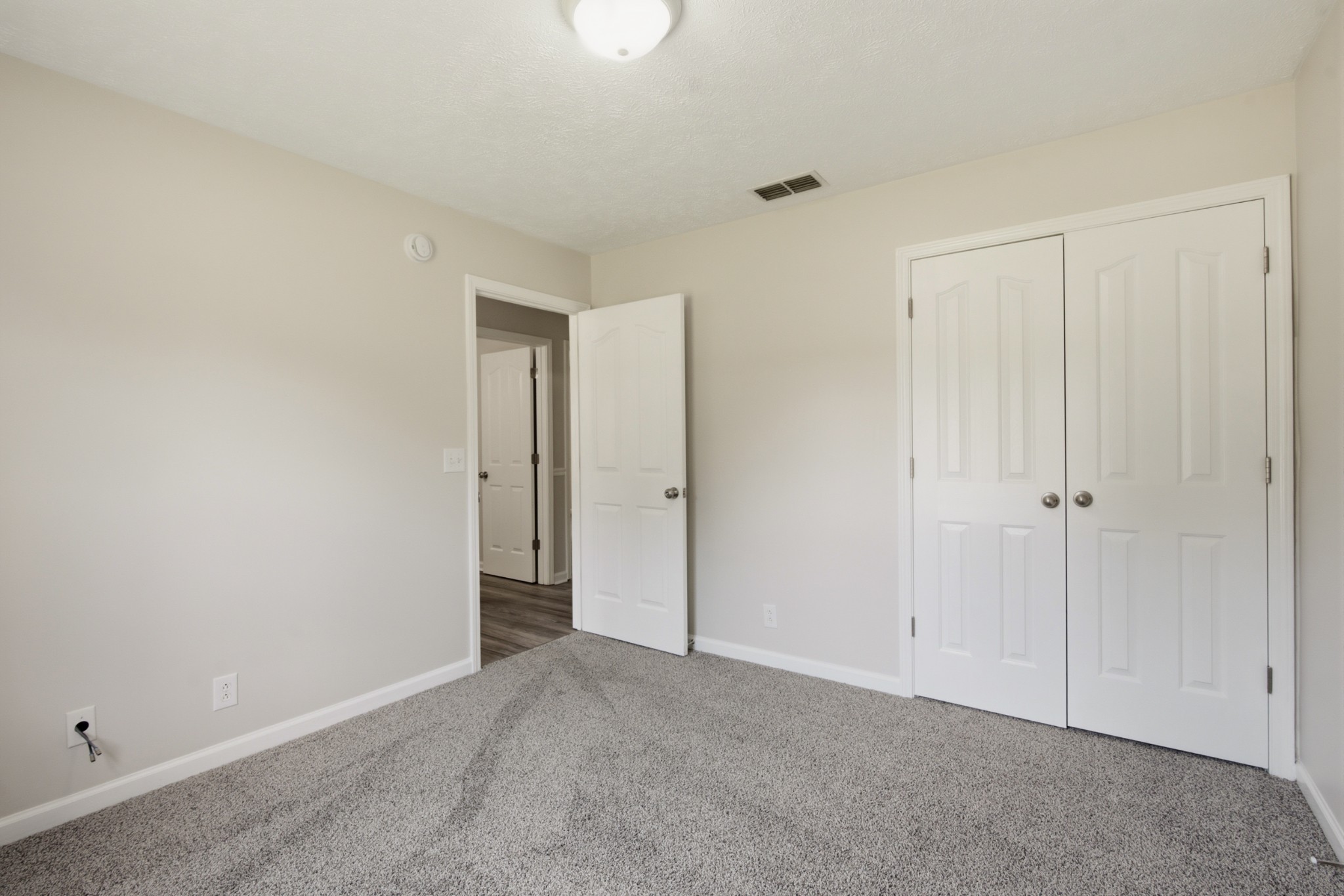 2814 Wellington Pl