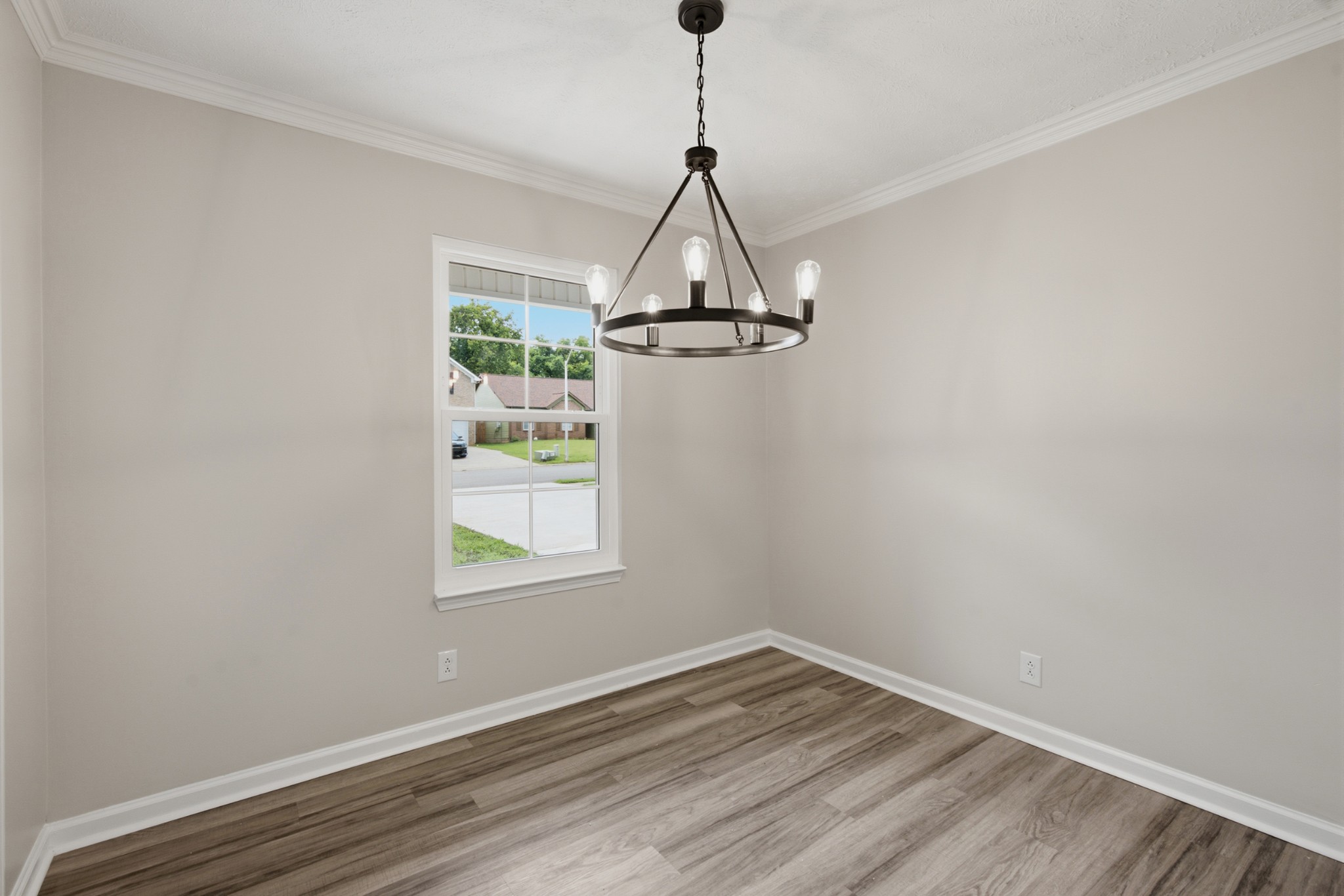 2814 Wellington Pl