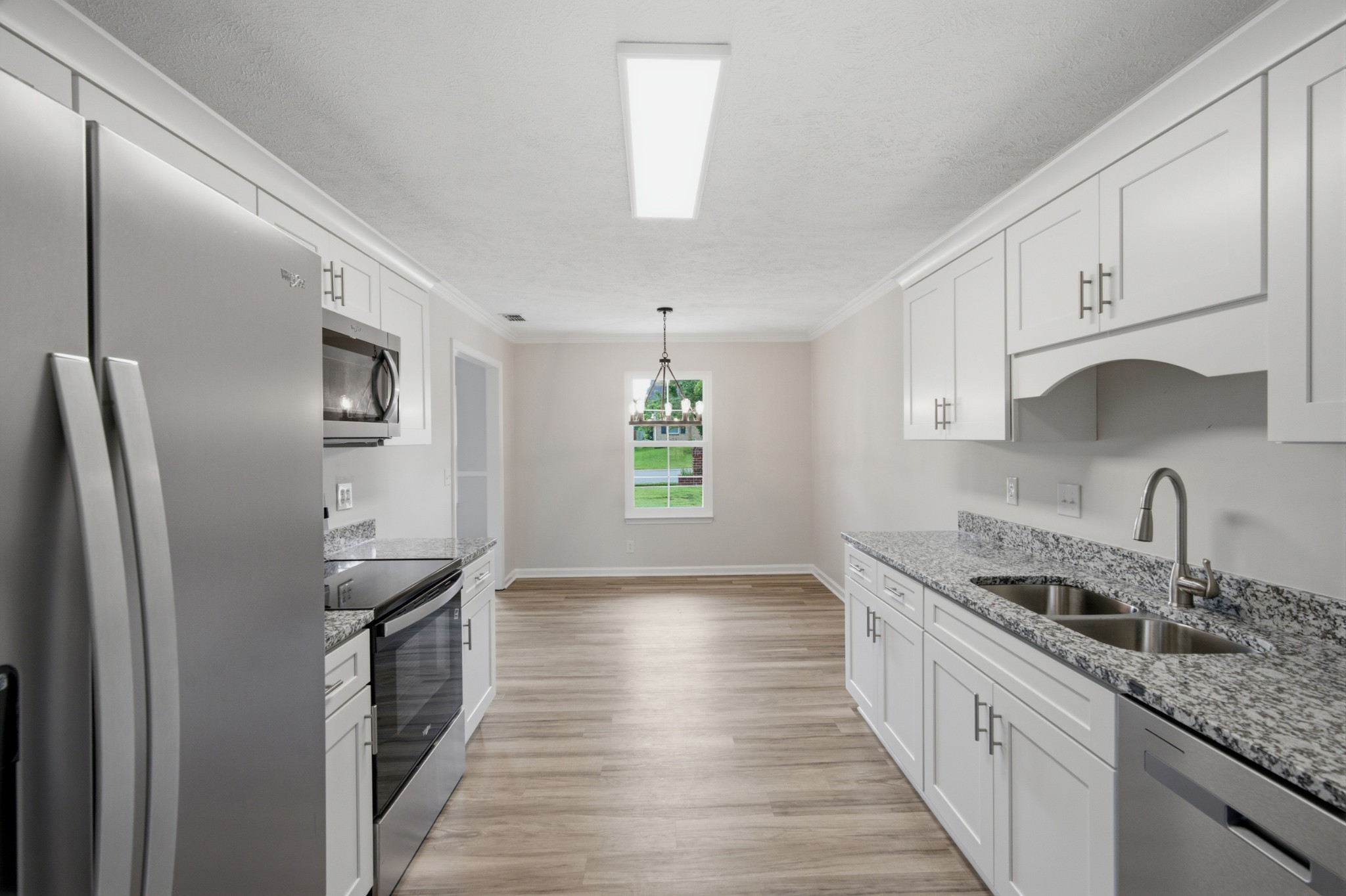 2814 Wellington Pl