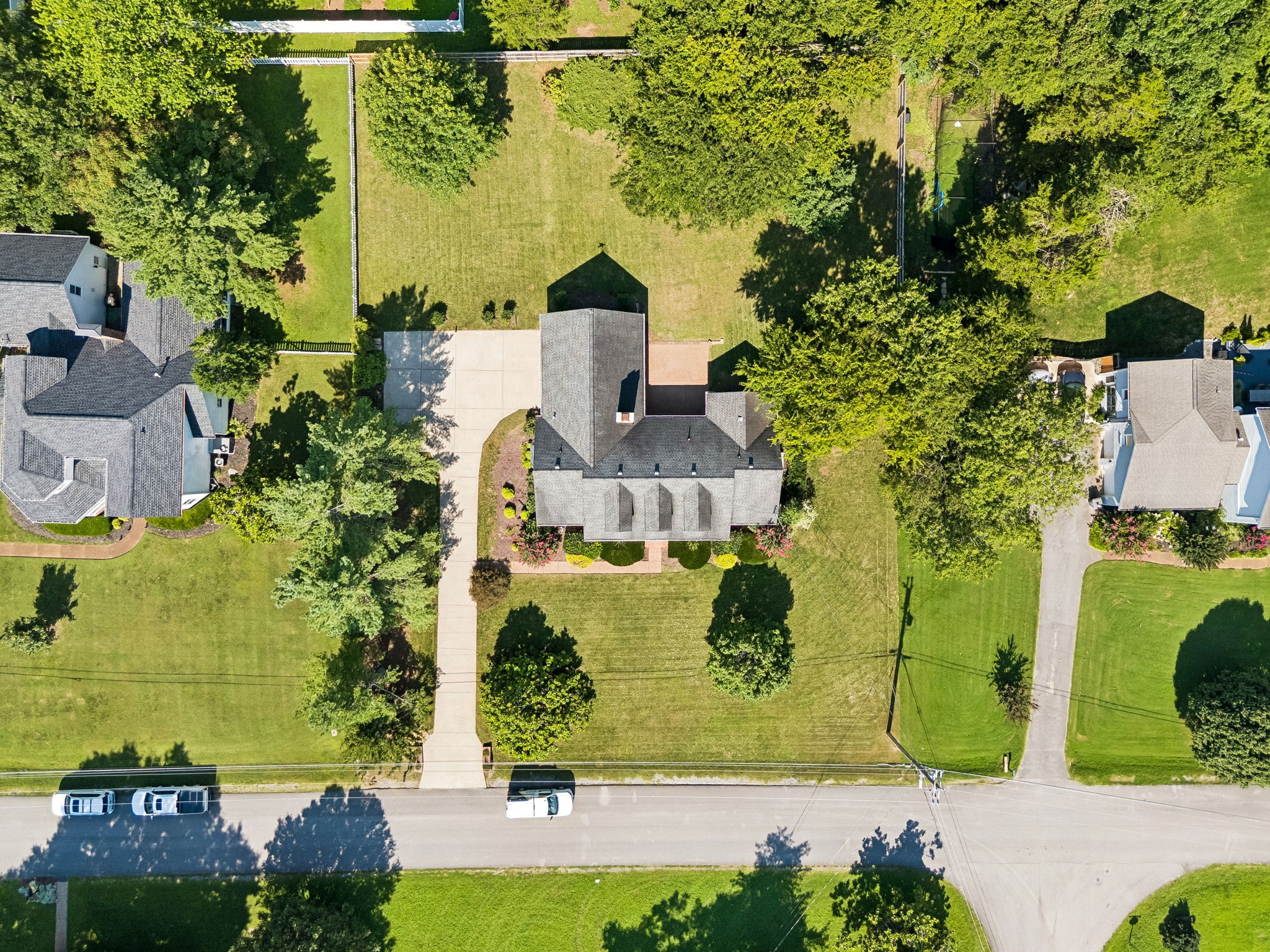 6617 N Creekwood Drive