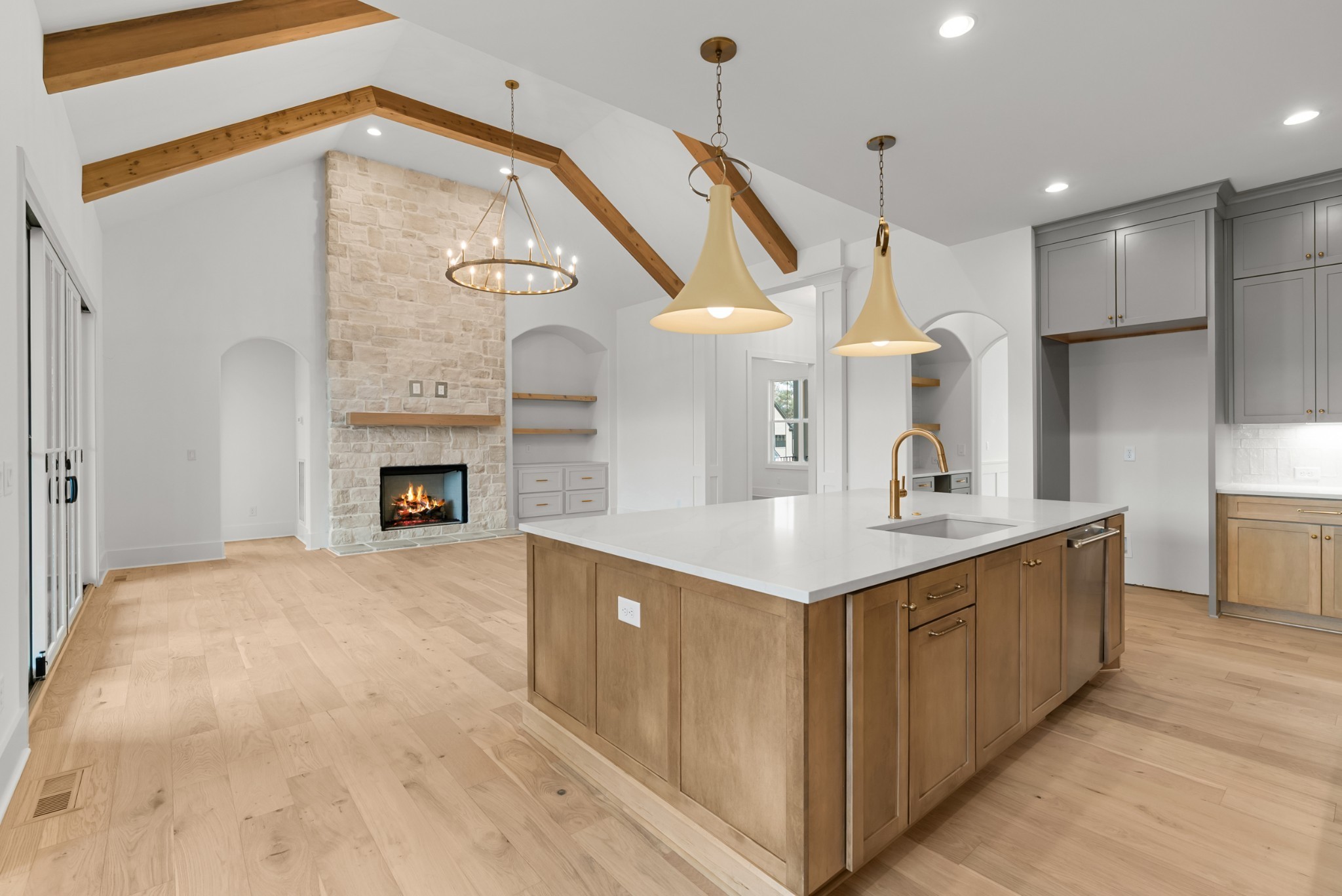 1006 Laguna Drive