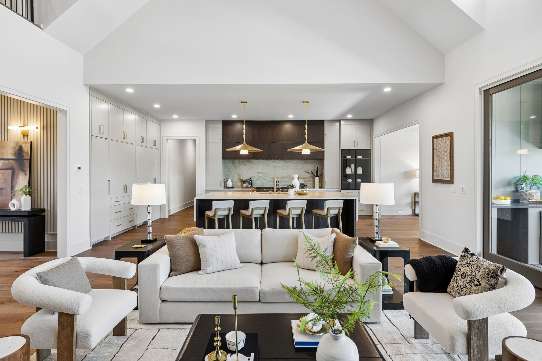 8106 Turning Point Dr