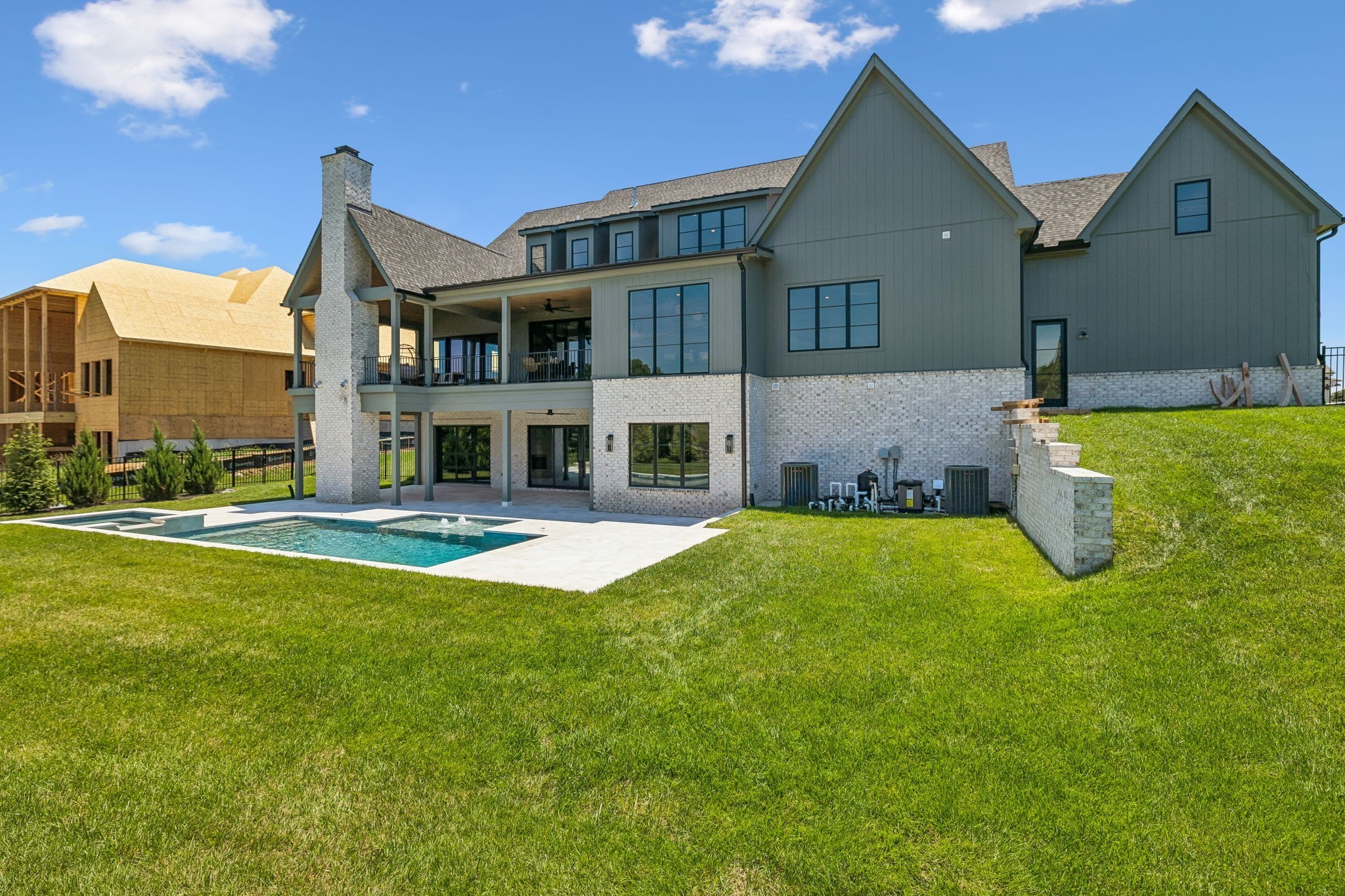8106 Turning Point Dr