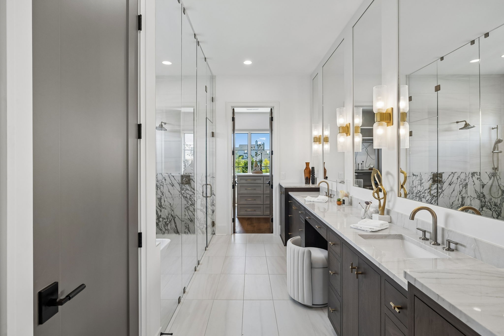 8106 Turning Point Dr