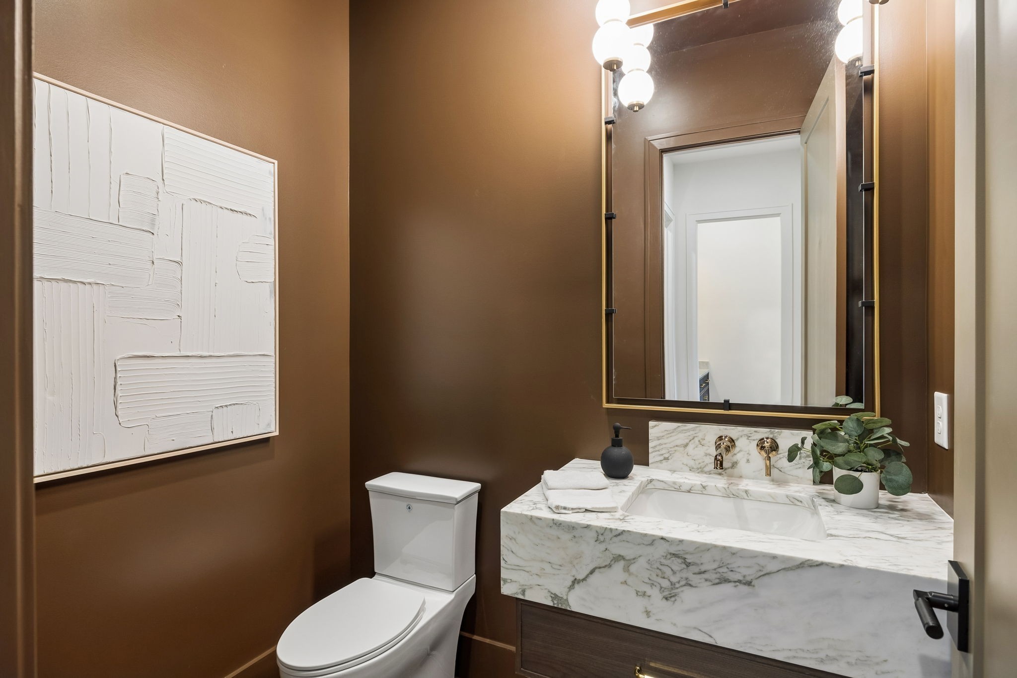 8106 Turning Point Dr