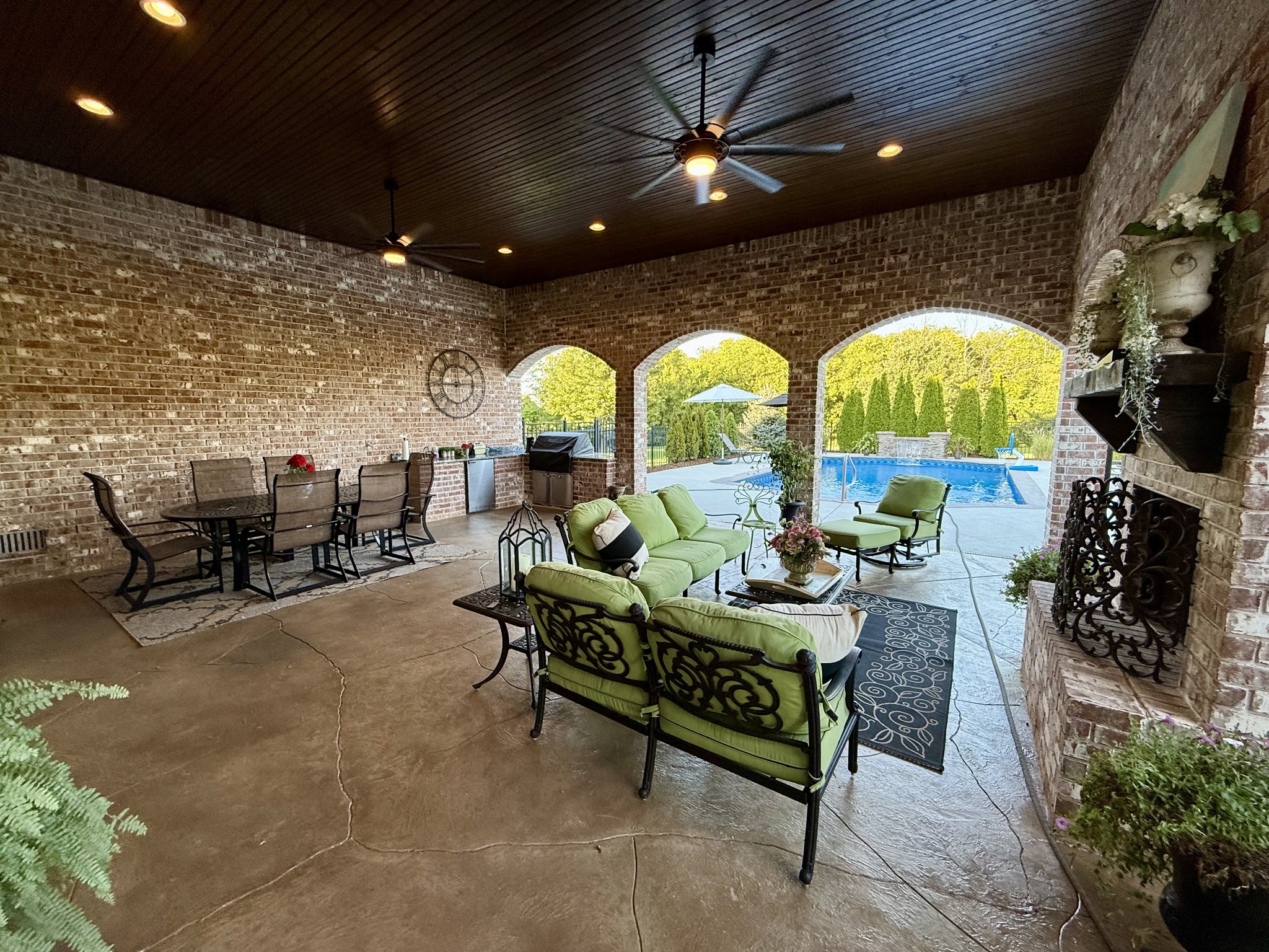 3371 Fann Rd