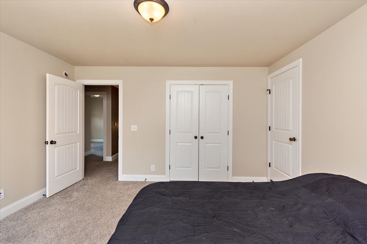 1219 Lewis Downs Dr