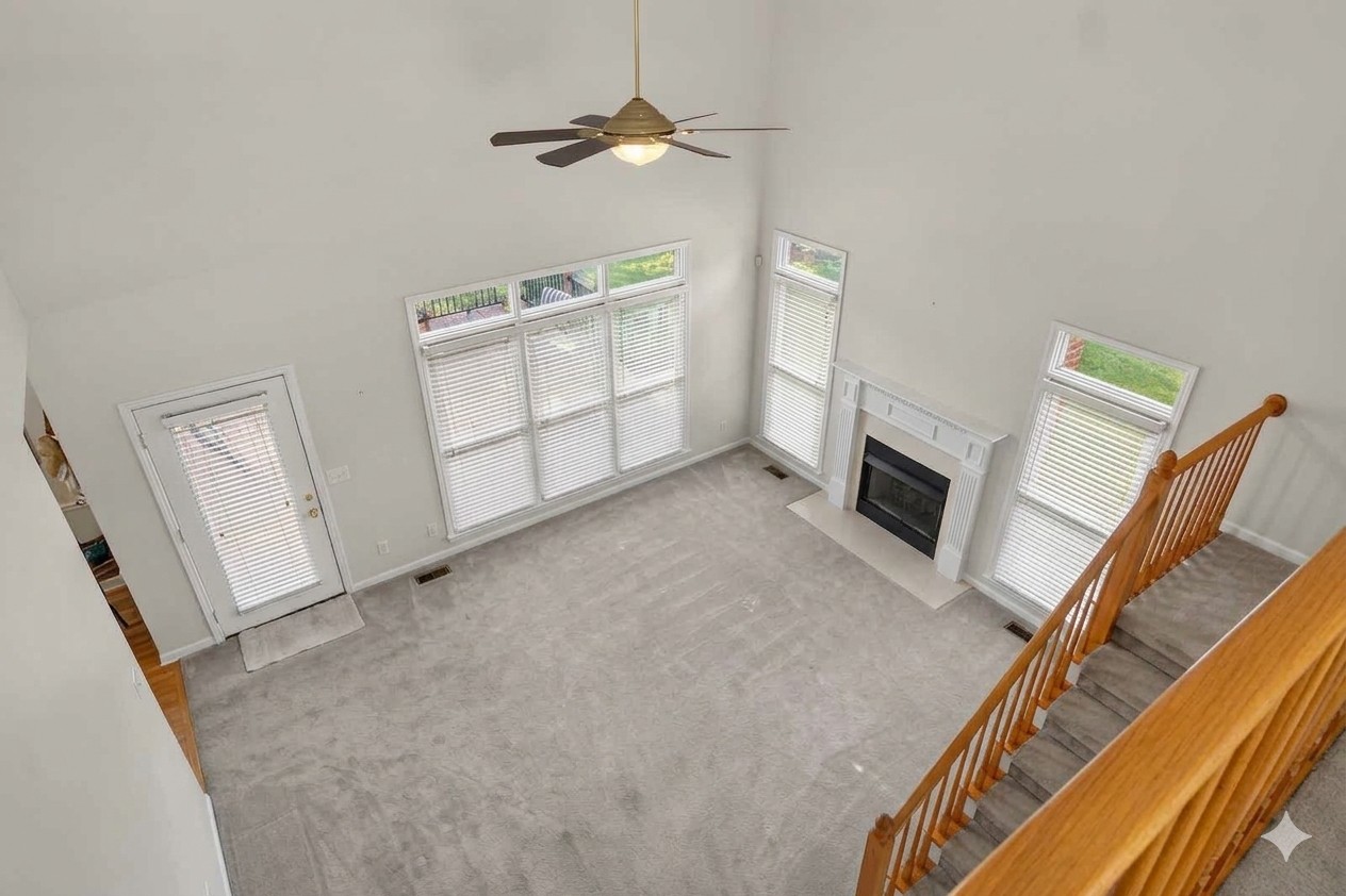 1415 Balmoral Way