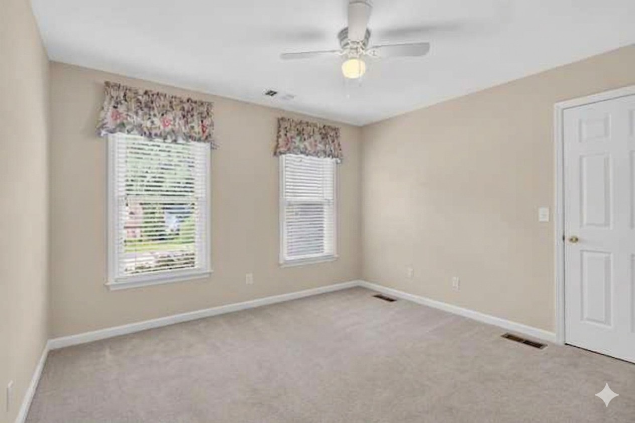 1415 Balmoral Way