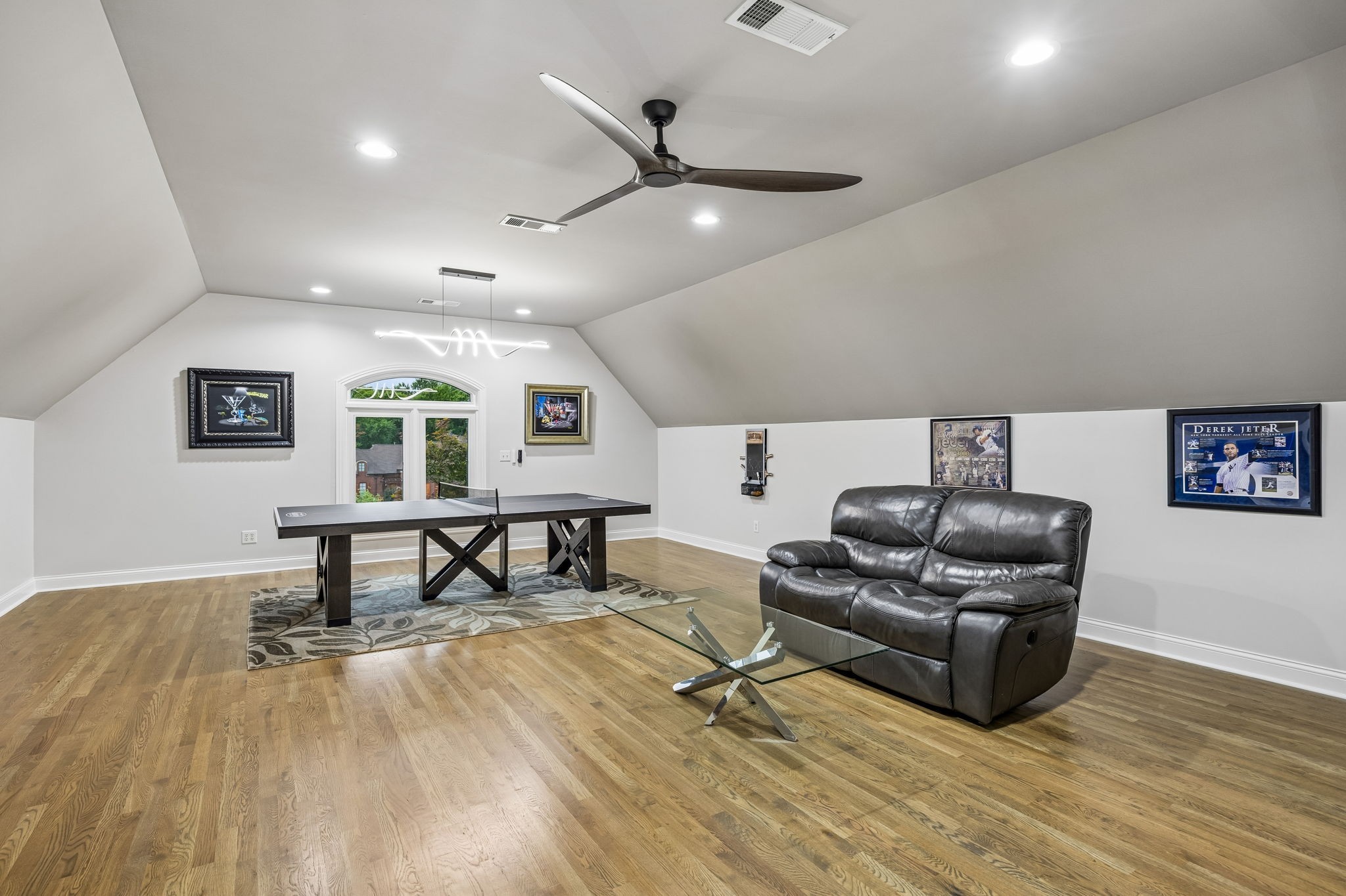 2112 Summer Hill Cir