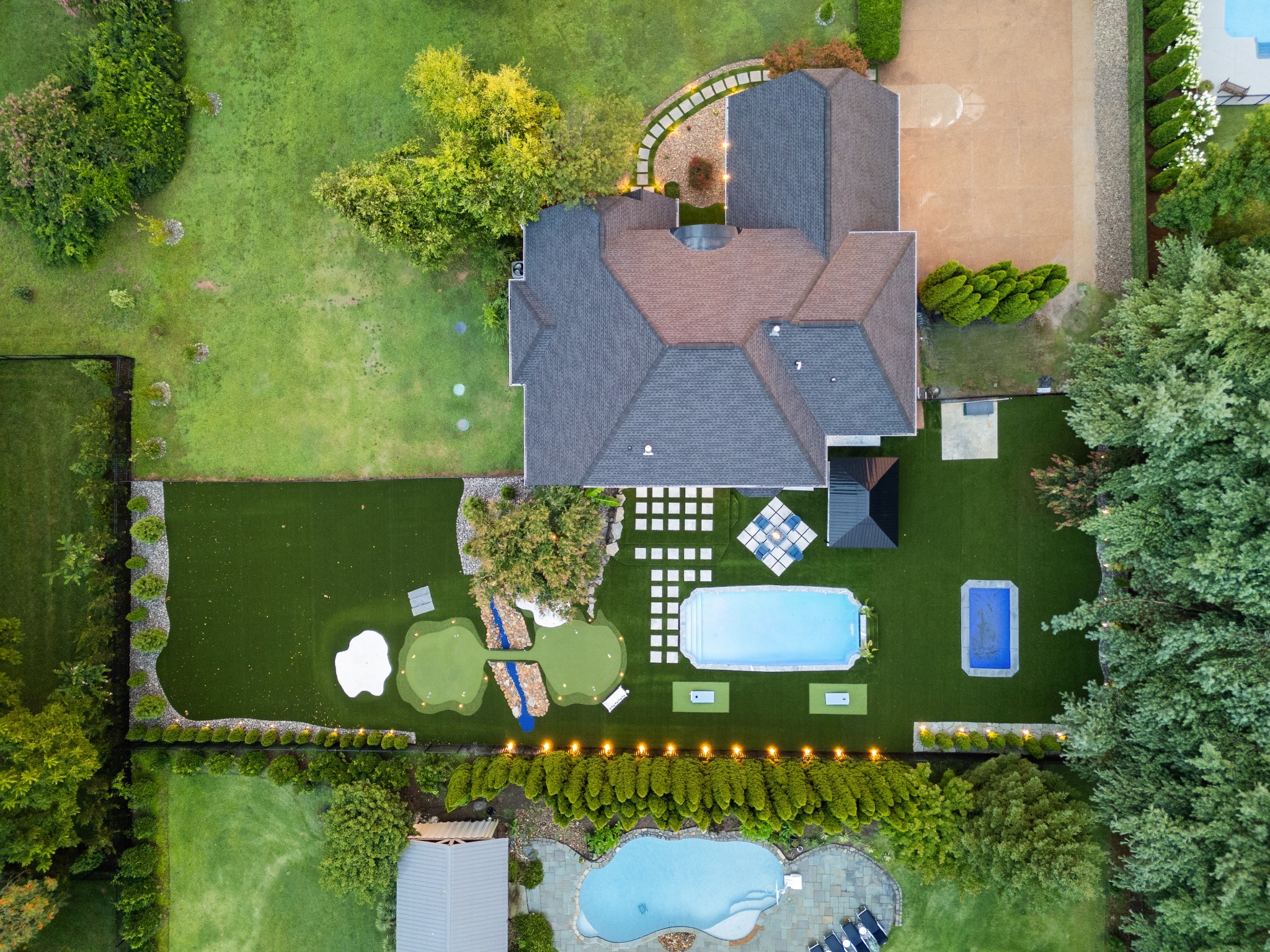 2112 Summer Hill Cir