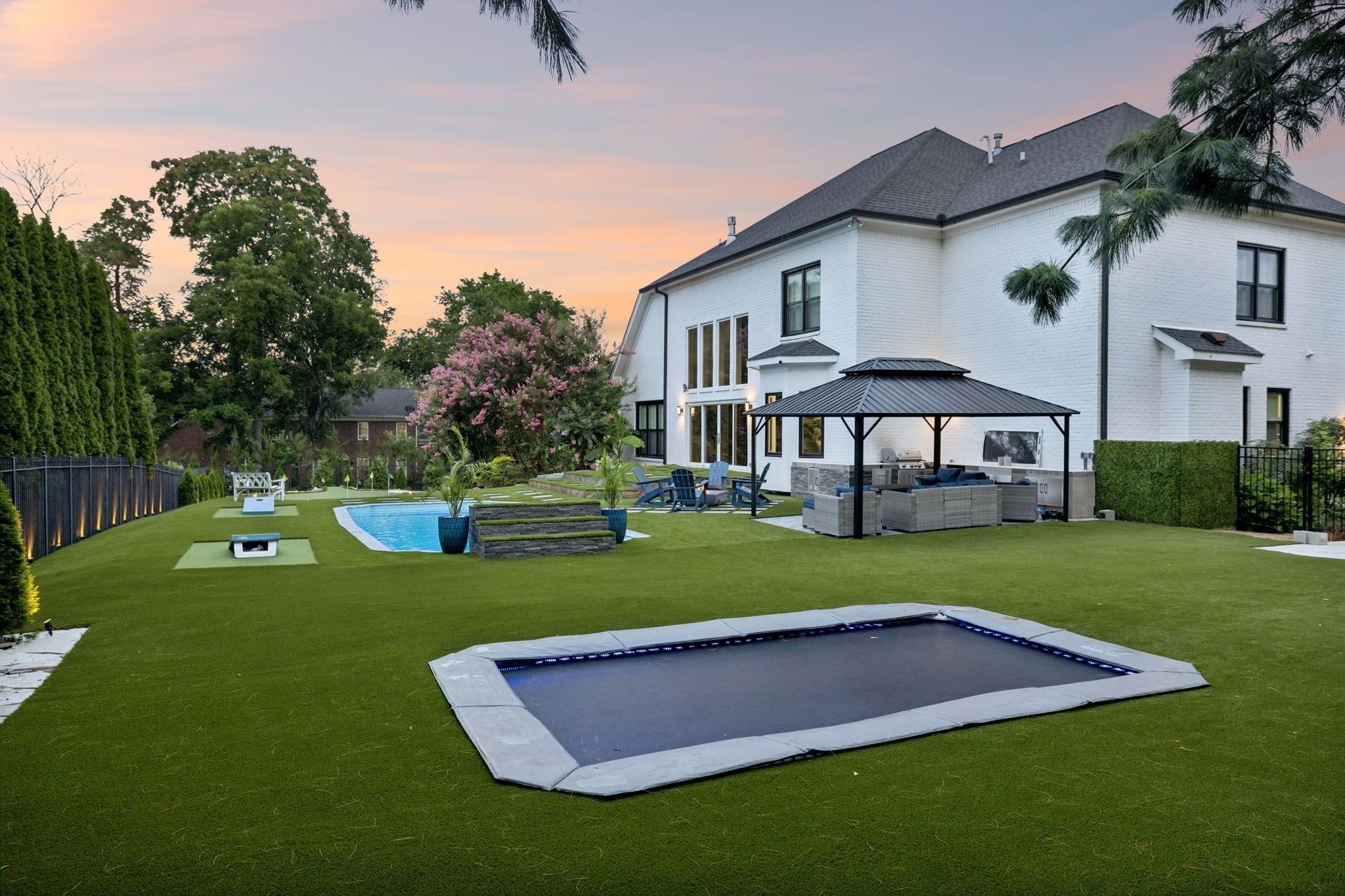 2112 Summer Hill Cir