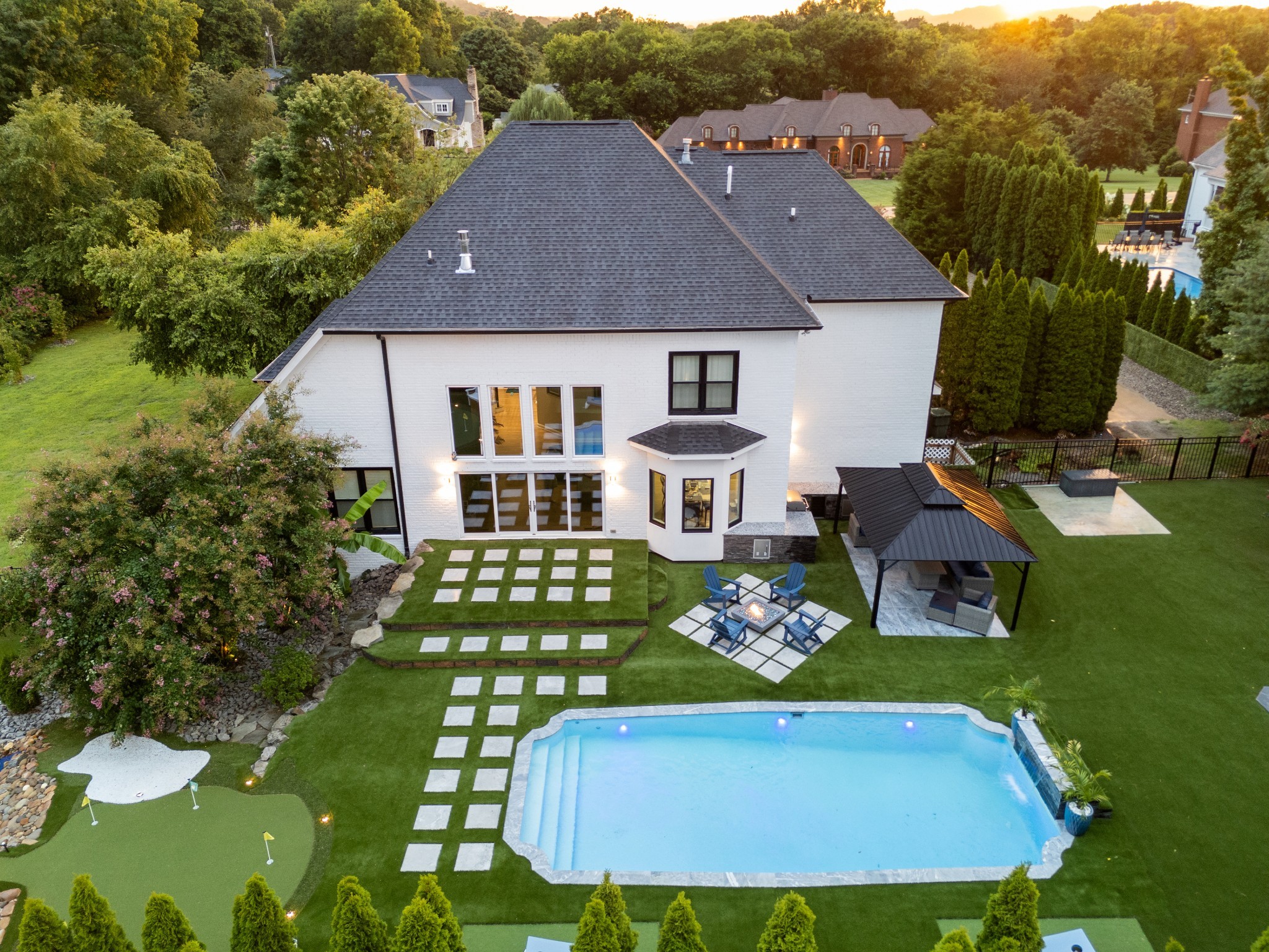 2112 Summer Hill Cir