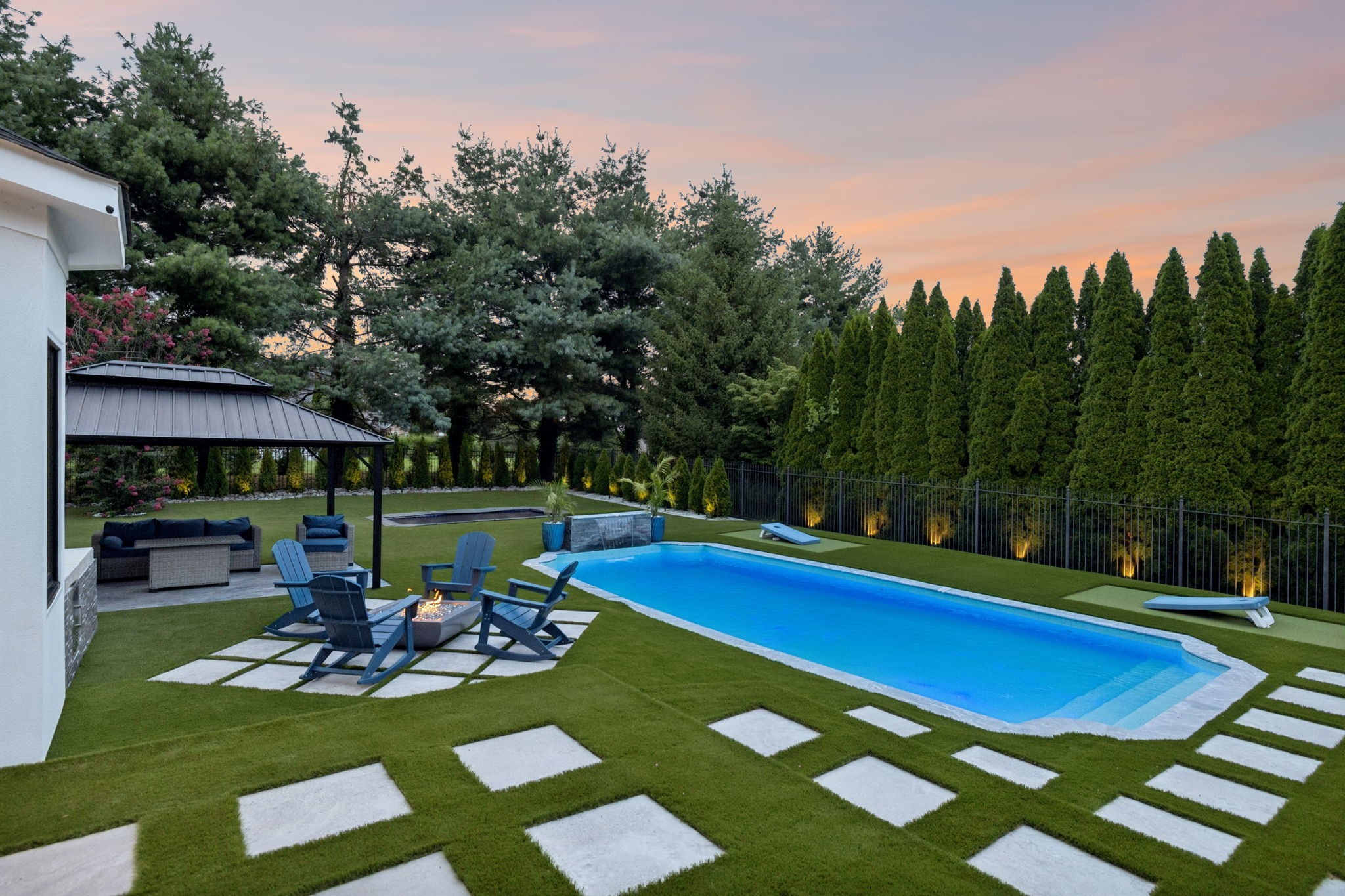 2112 Summer Hill Cir