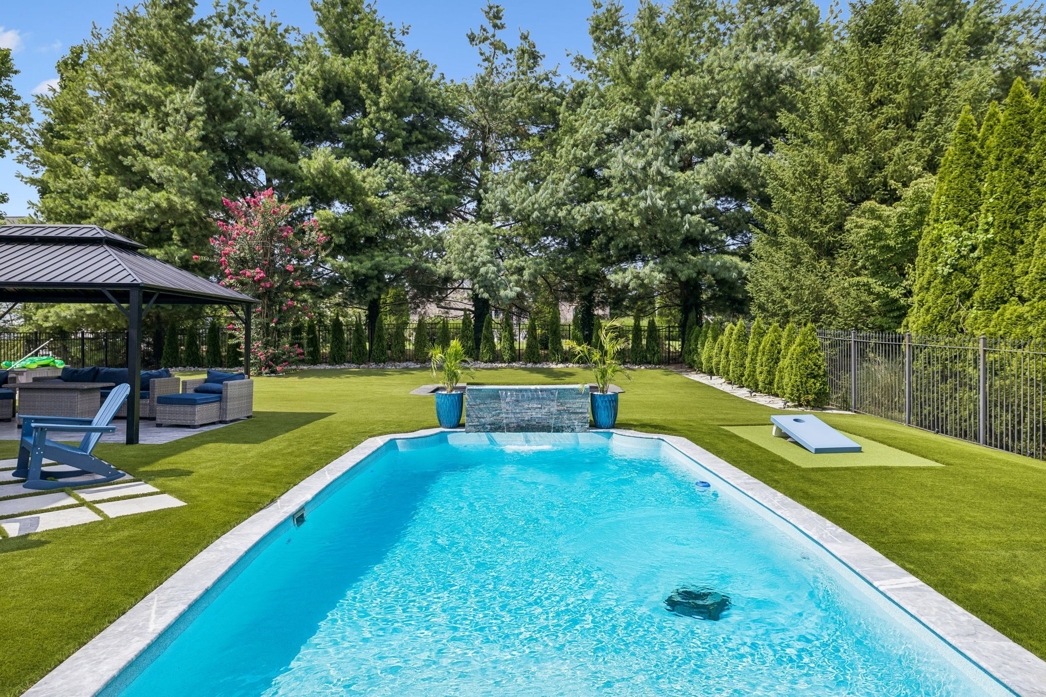 2112 Summer Hill Cir
